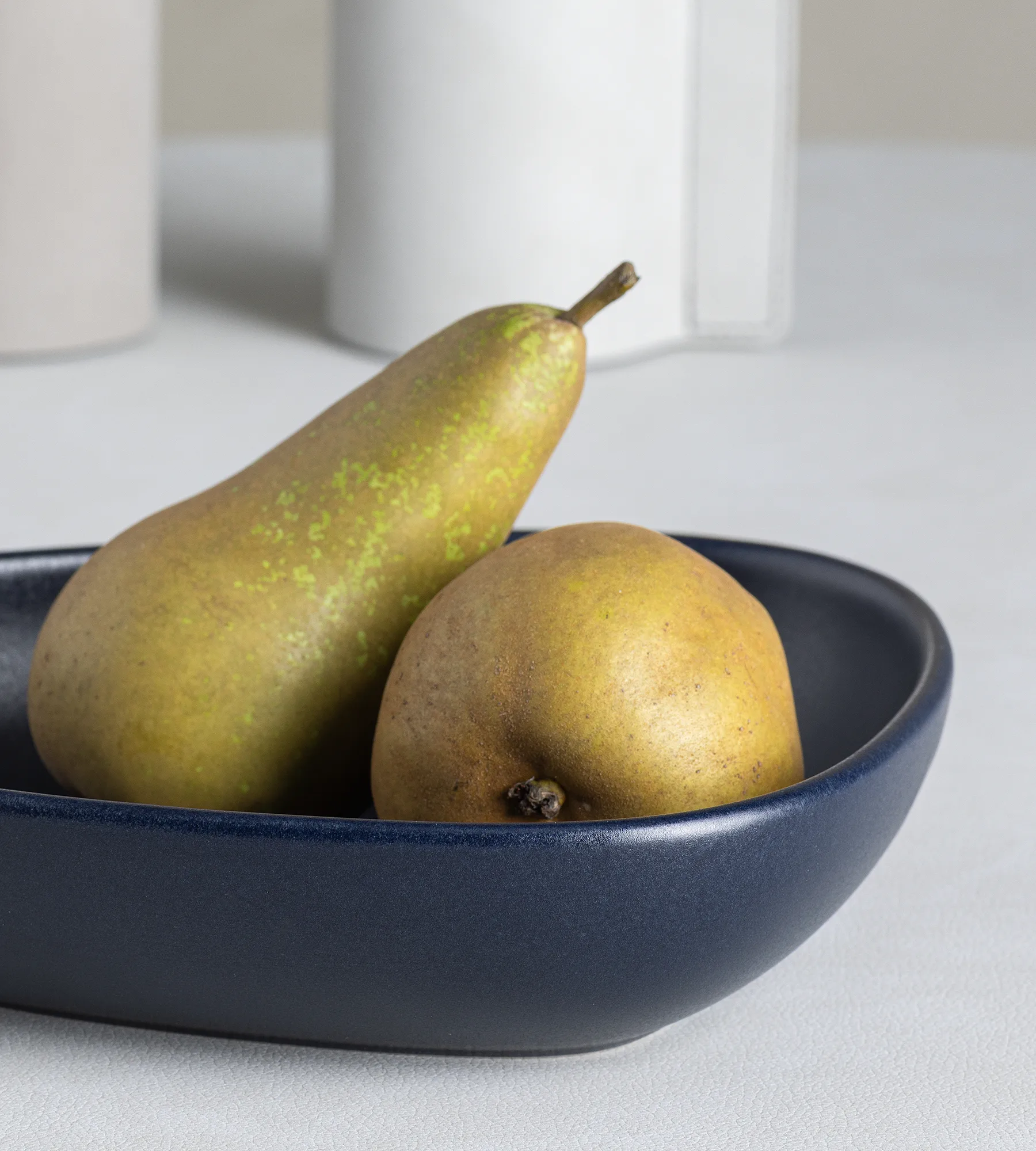 Curve Stoneware 深盘 19x22cm, 海军蓝 LIND DNA