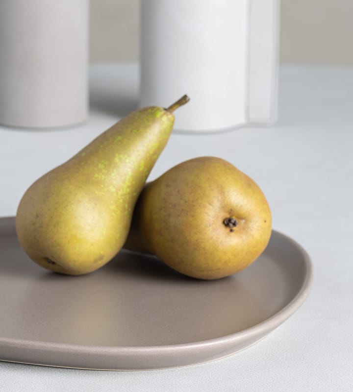 Curve Stoneware 盘子 26x30 cm, Warm 灰色 LIND DNA