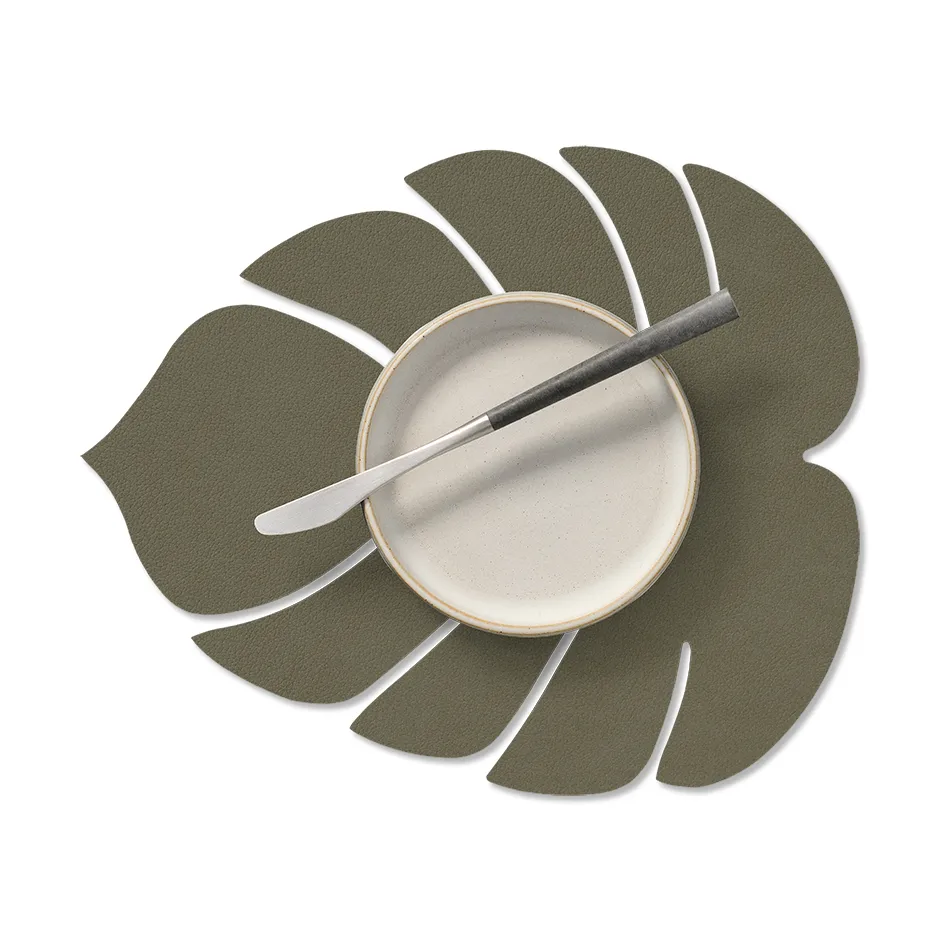 Monstera Leaf Nupo小号餐垫, 军绿色 LIND DNA
