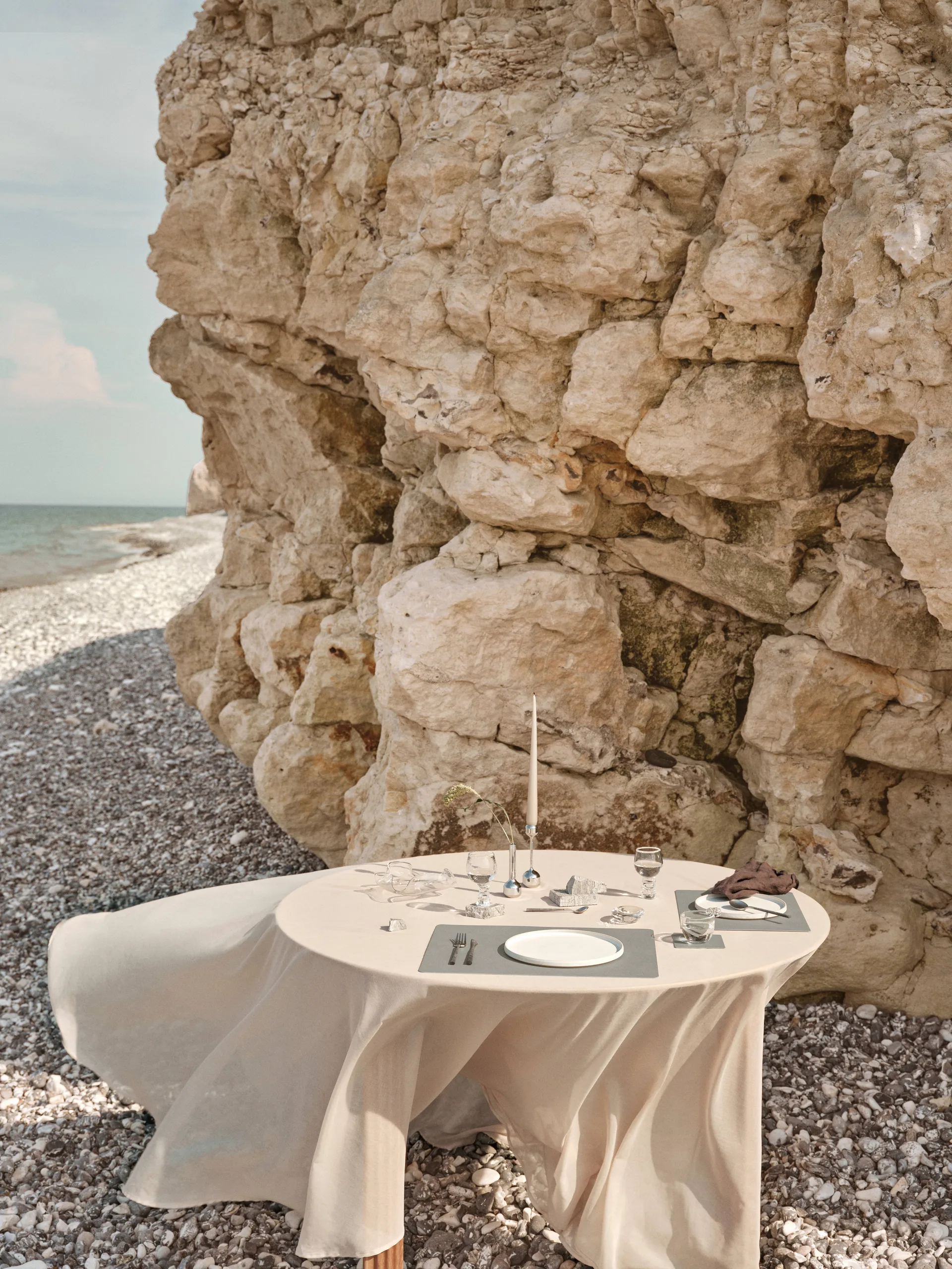 Nupo 餐垫 reversible square L 1 pc, 亚麻色-Flint 灰色 LIND DNA