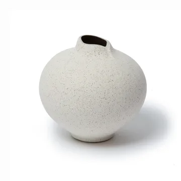 Line 花瓶 - 沙白色_中号 - Lindform
