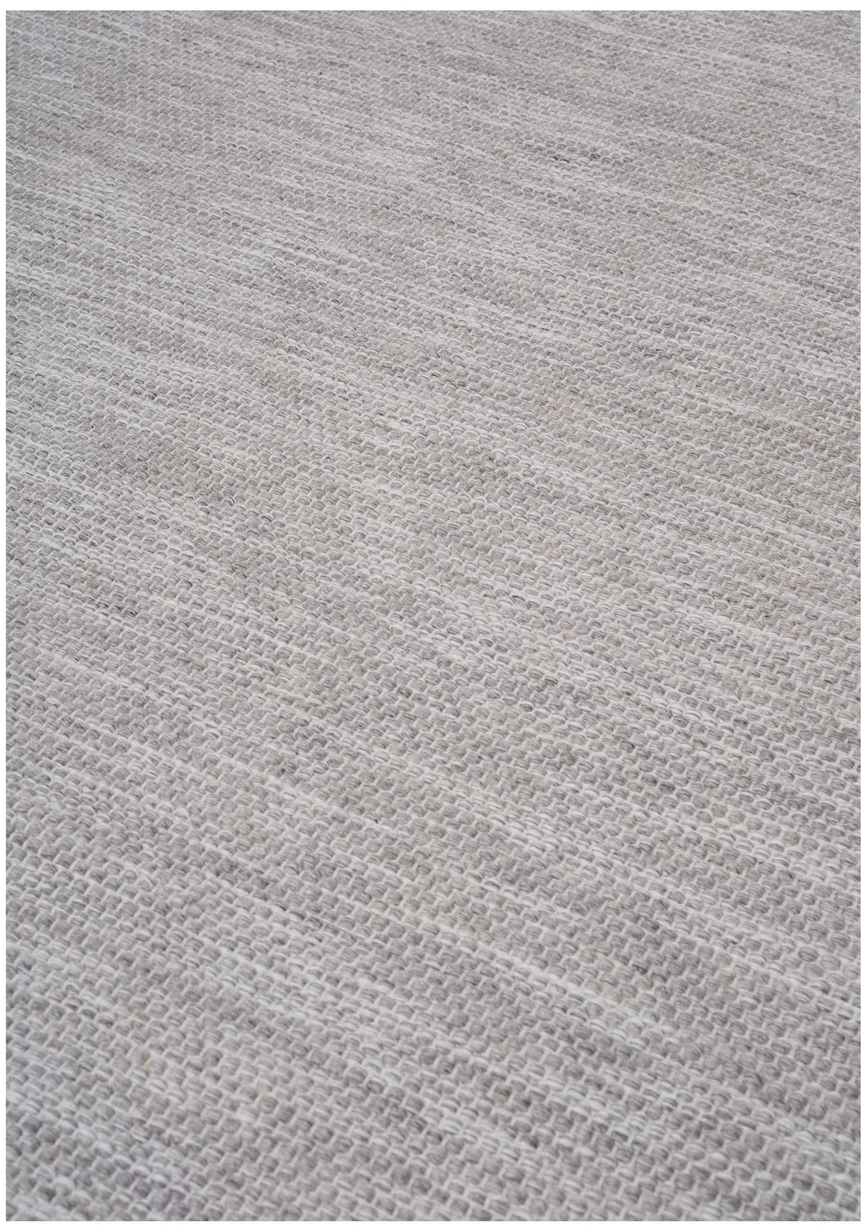 Adonic Mist 钢灰色地毯, 240x170cm Linie Design