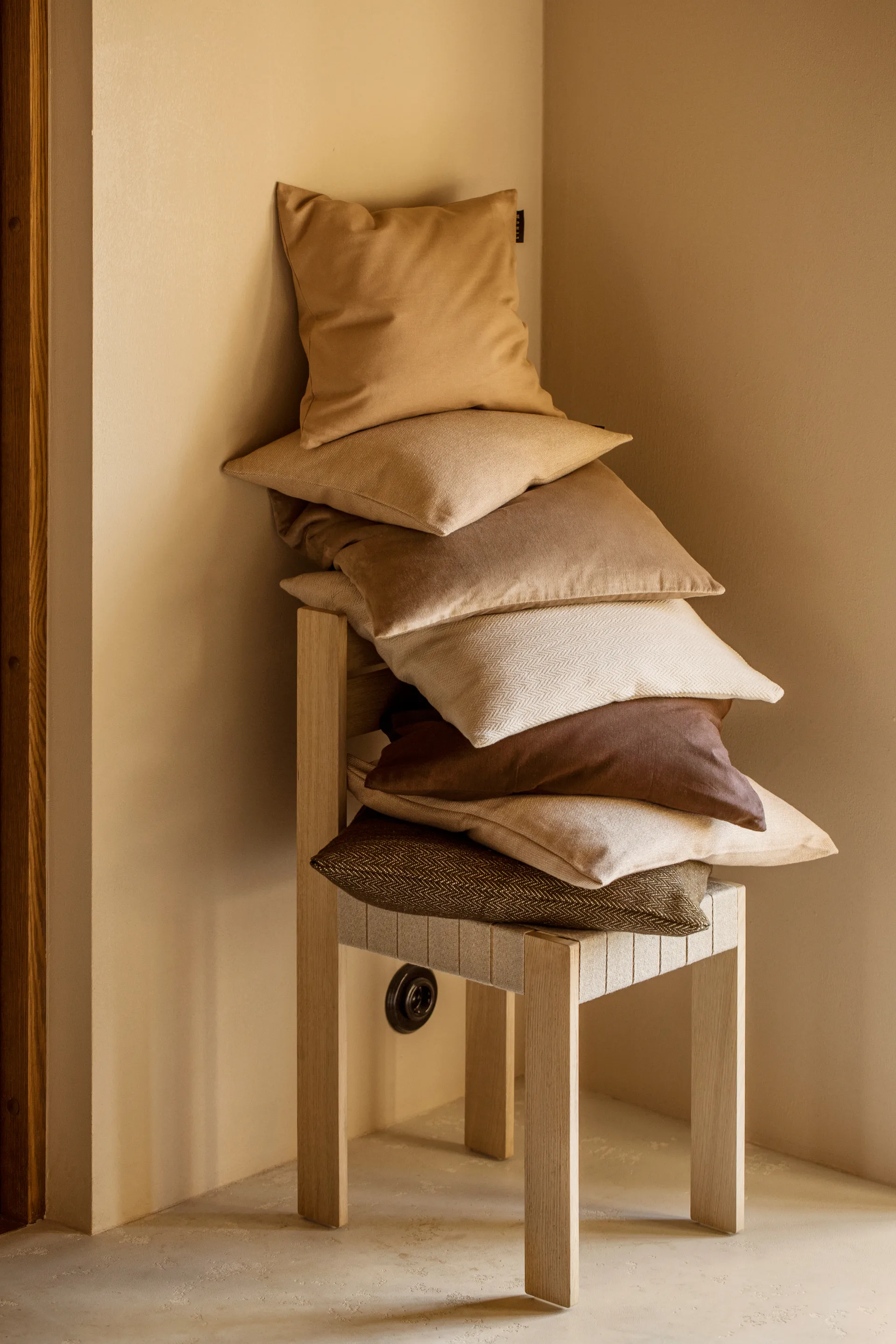 Shepard 靠枕套 50x50 cm, 漂白色 浅绿色 Linum