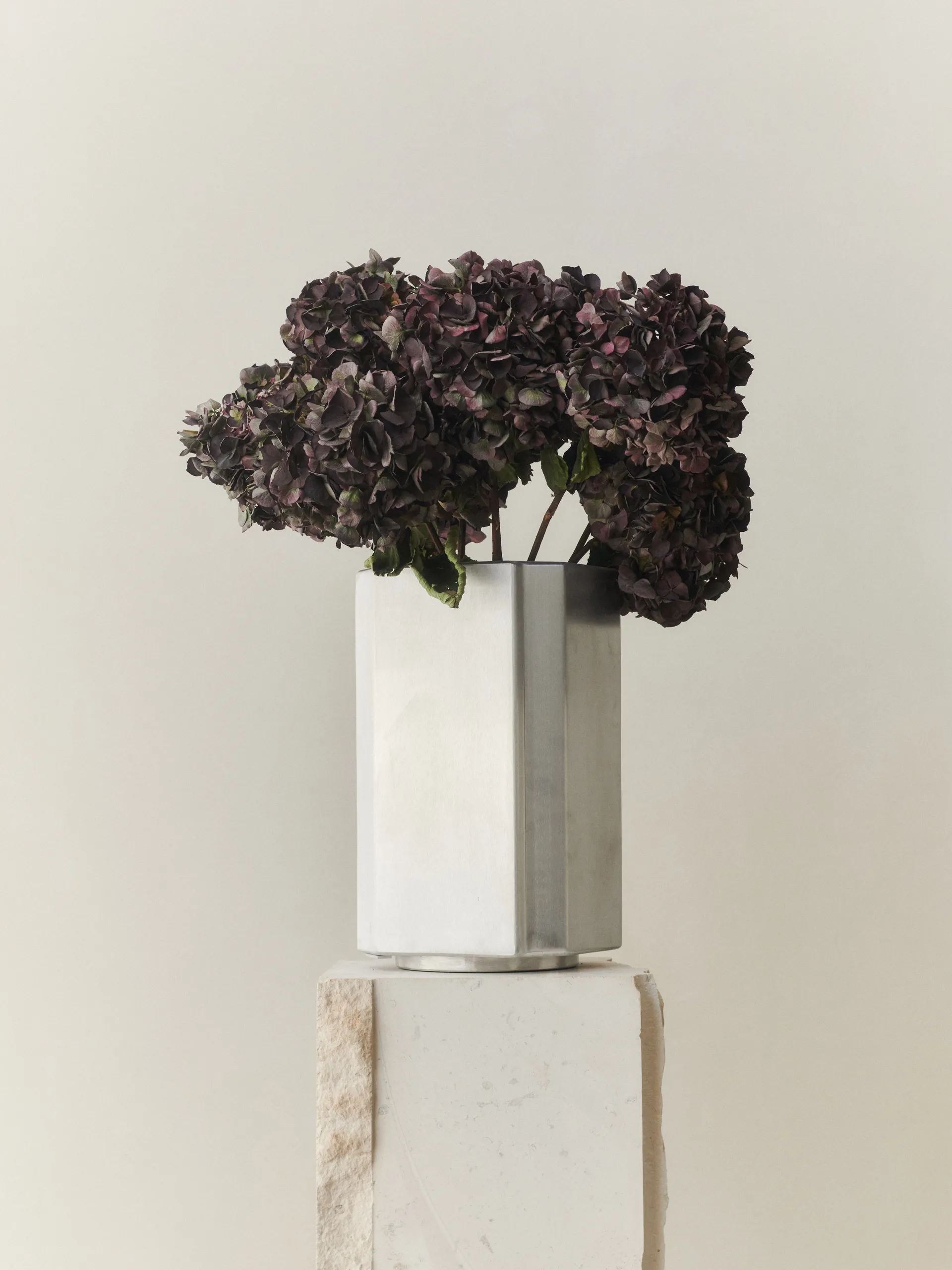 Funki 小号花盆36cm, 拉丝铝 Louise Roe