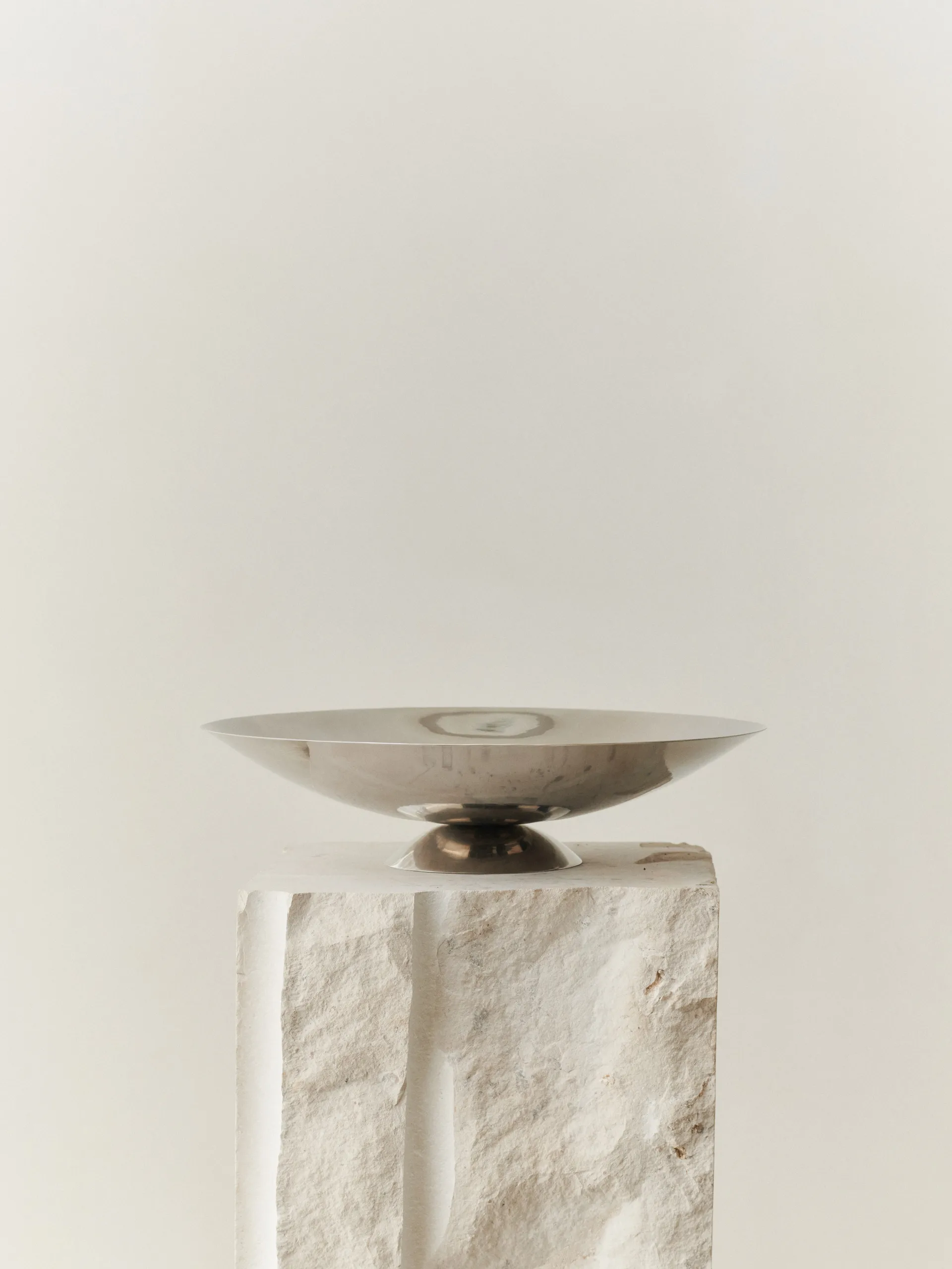 Metal grape 托盘 Ø36 cm, 不锈钢 Louise Roe