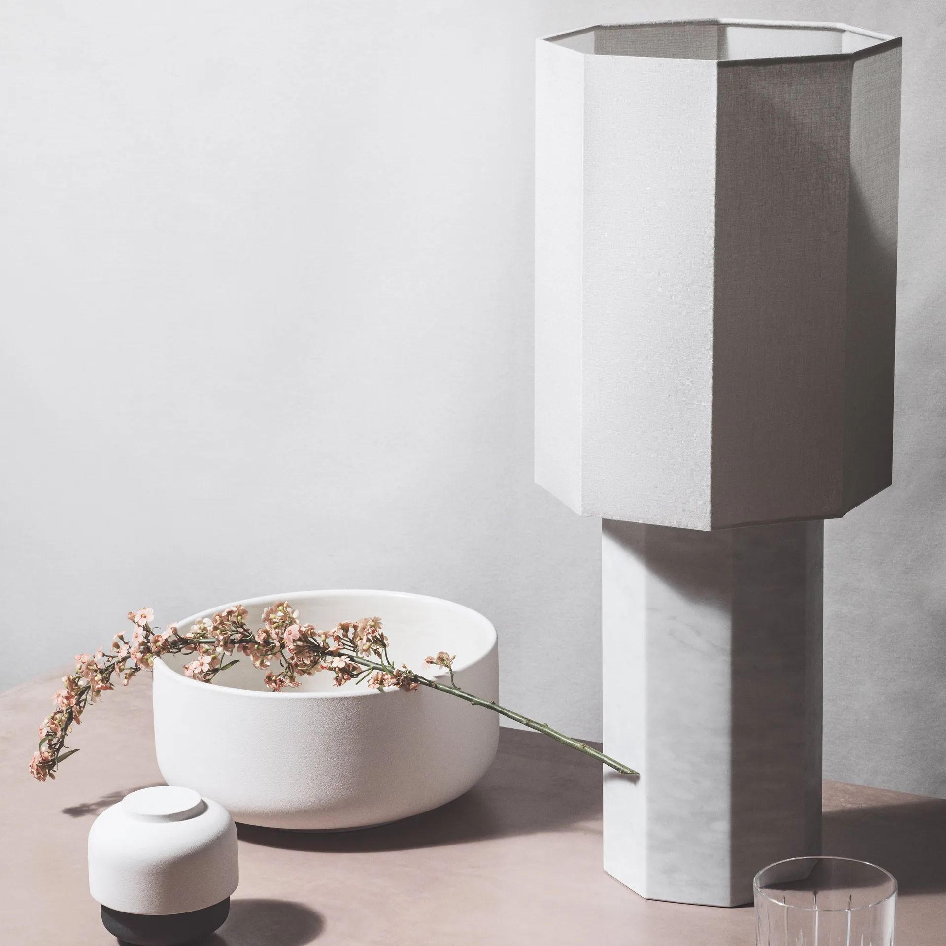 The eight over eight 灯座, 白色 marble Louise Roe