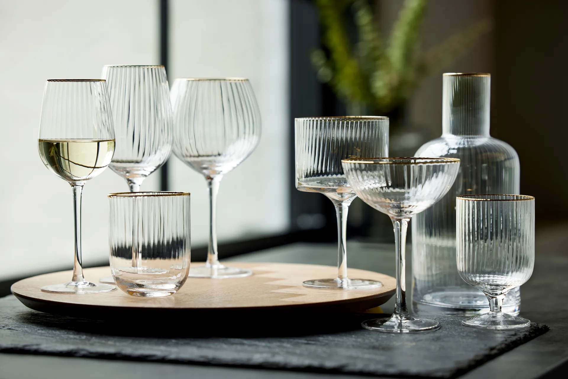 Palermo Gold 金色水瓶 1.5l, 透明_金色 Lyngby Glas