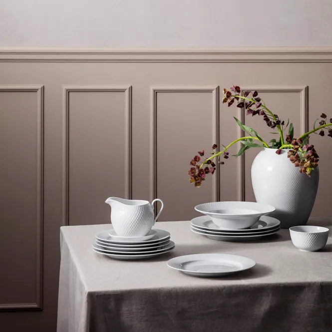 Lyngby菱形浮雕白瓷盘, Ø 23 cm Lyngby Porcelæn