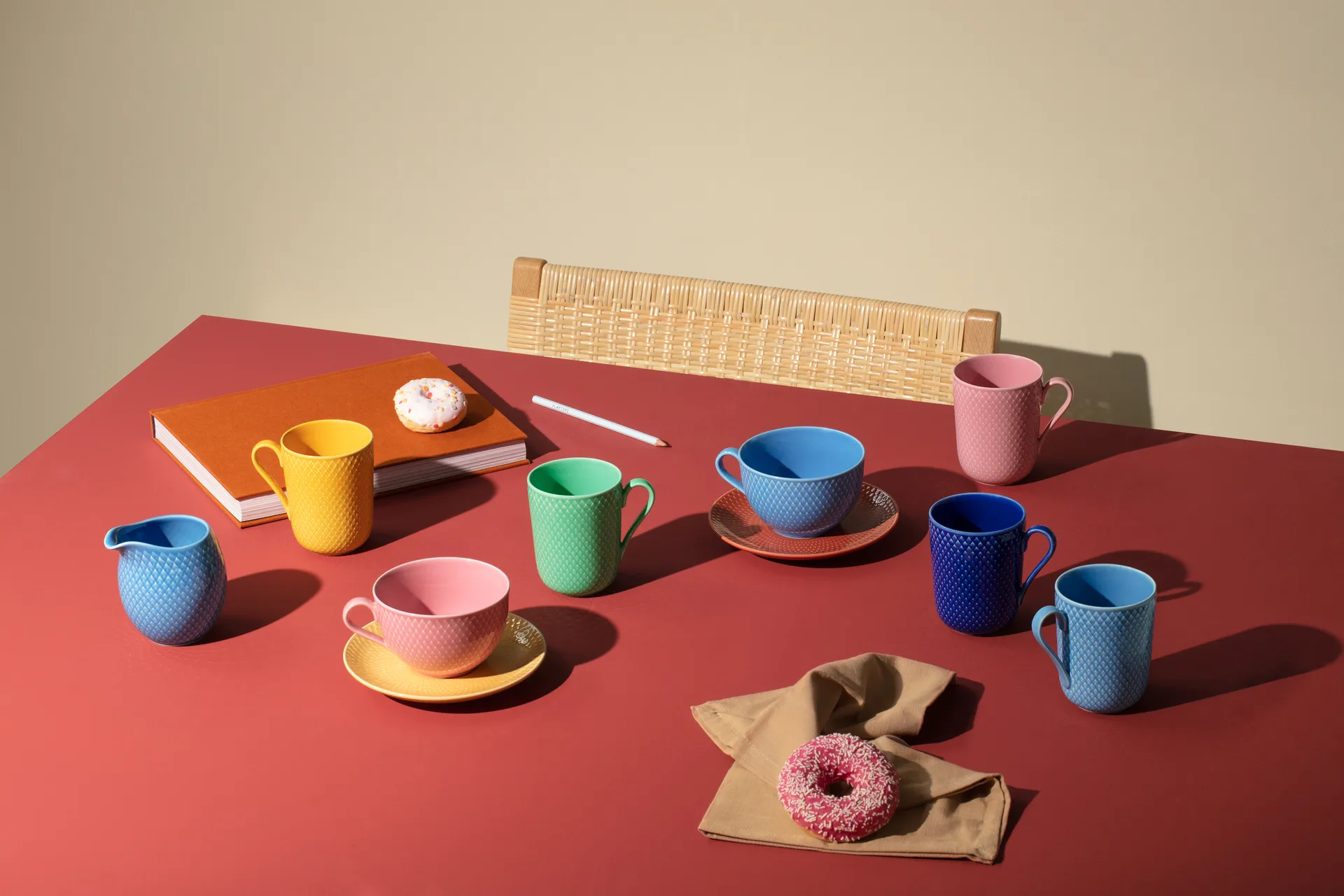 Rhombe 带柄马克杯330ml, 粉色 Lyngby Porcelæn