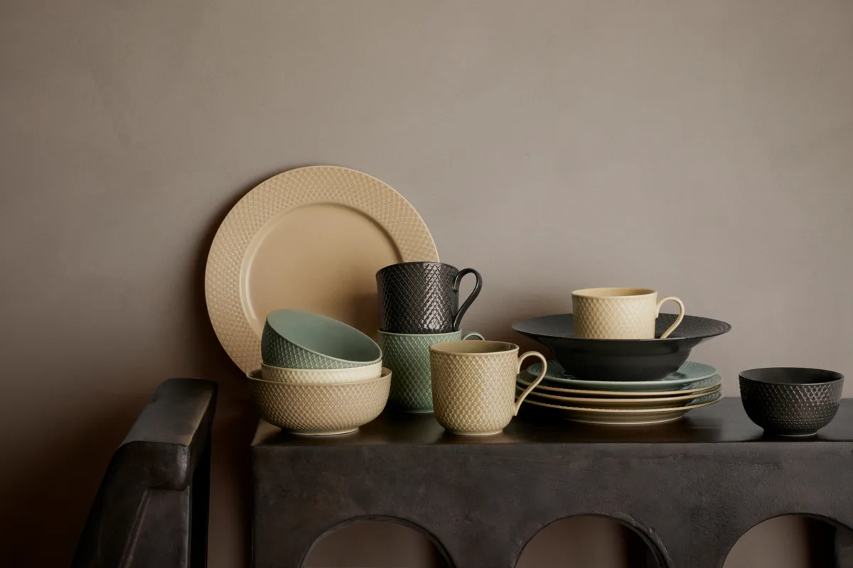 Rhombe Earth 餐盘Ø27cm, 大理石纹 Lyngby Porcelæn