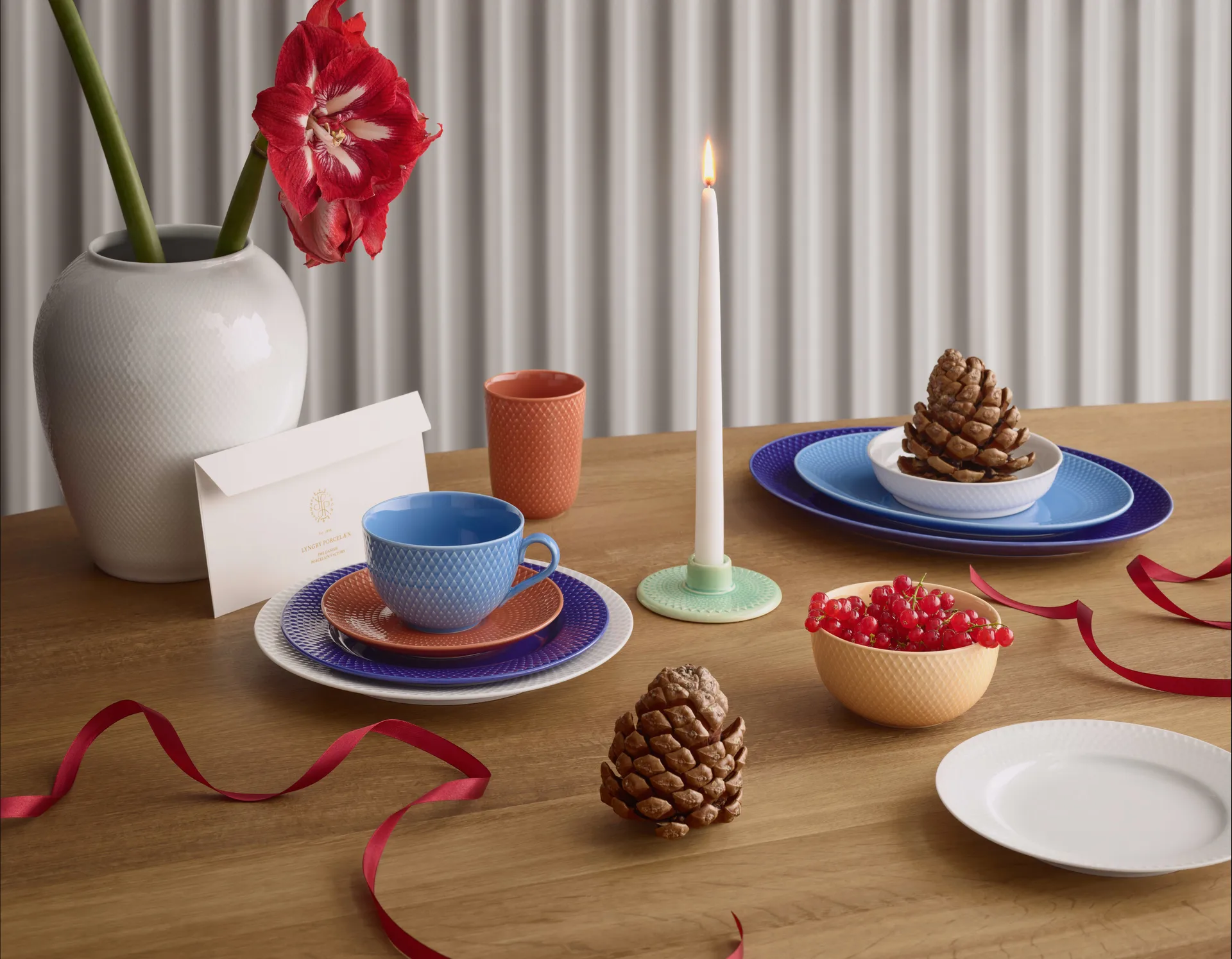 Rhombe oval serving 碟 35x26,5 cm, Dark 蓝色 Lyngby Porcelæn