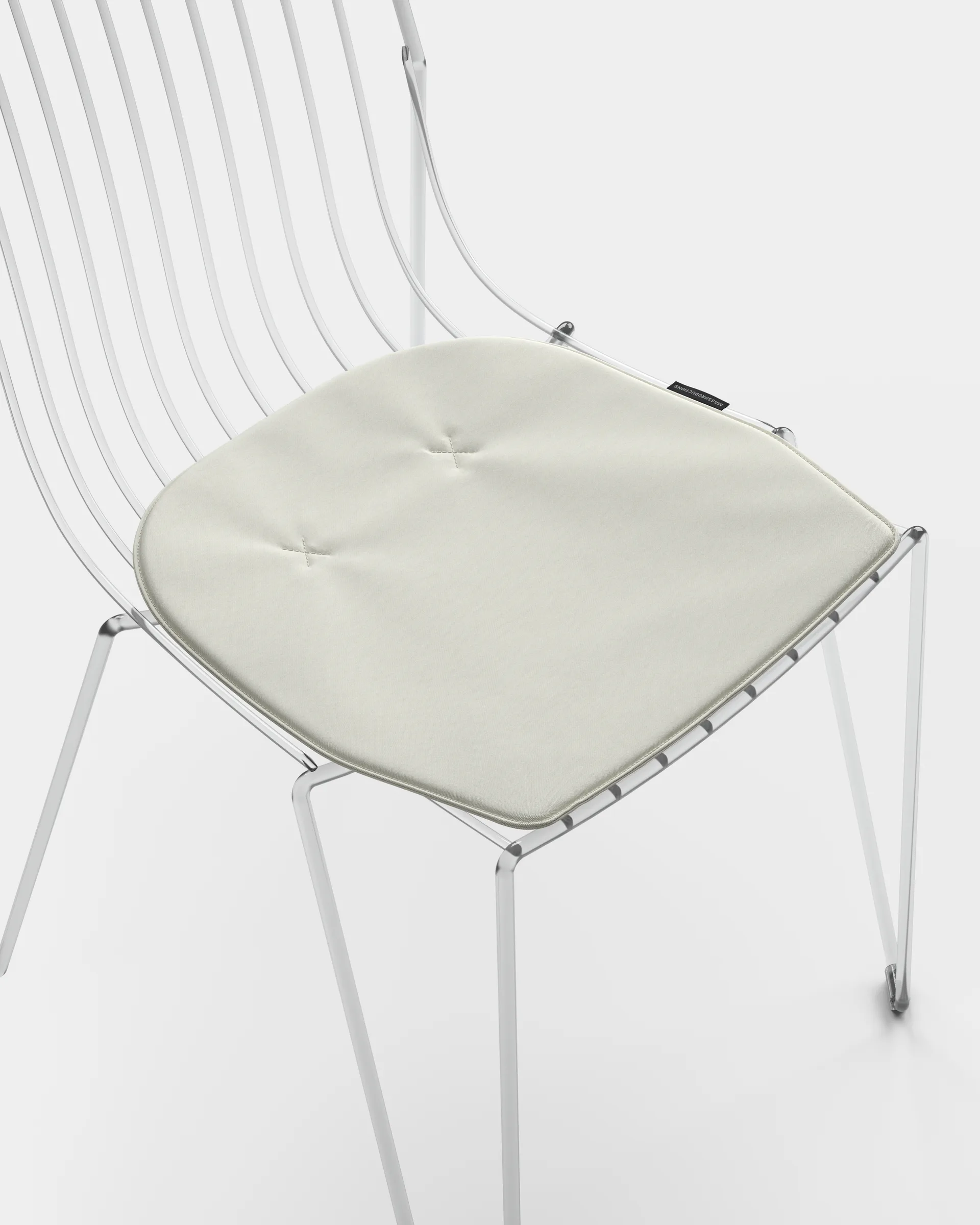 Dyna to Tio 椅子, Natural Massproductions