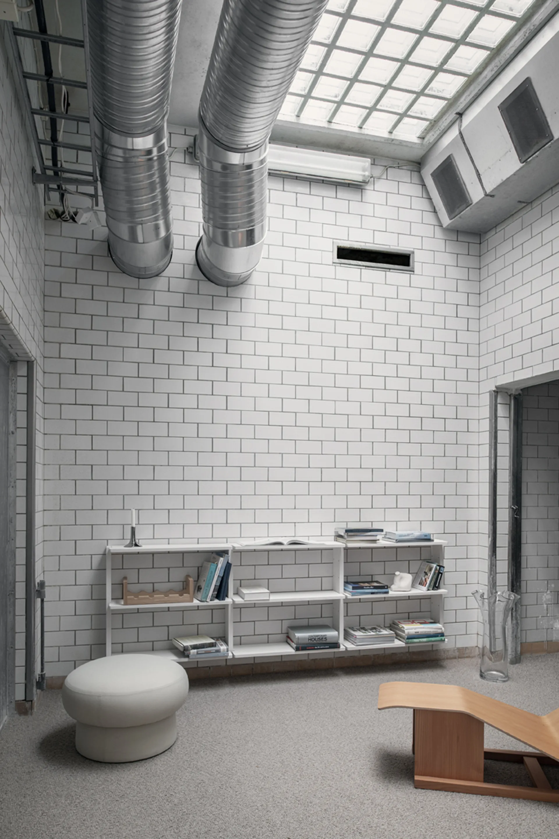 Gridlock - S2-A6-0 架子, White stained Ash Massproductions