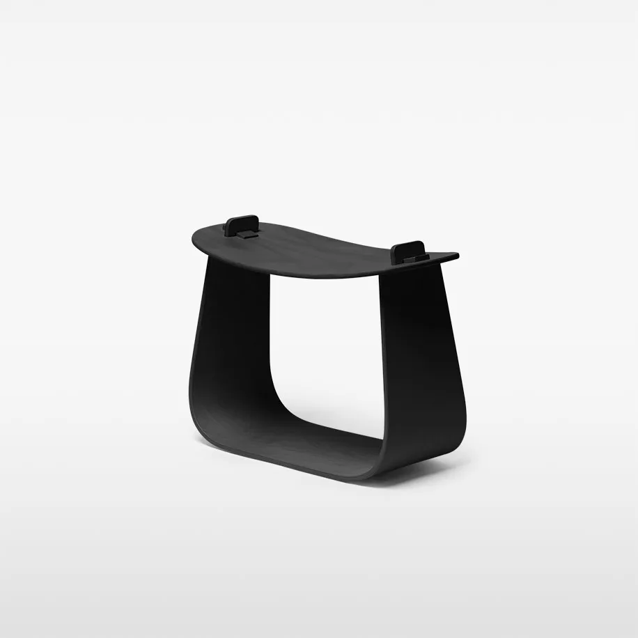 Harry 椅子, Dark stained oak Massproductions