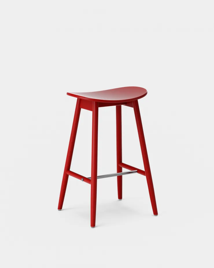 Icha barstool 65 cm 凳子, 红色 varnished beech Massproductions