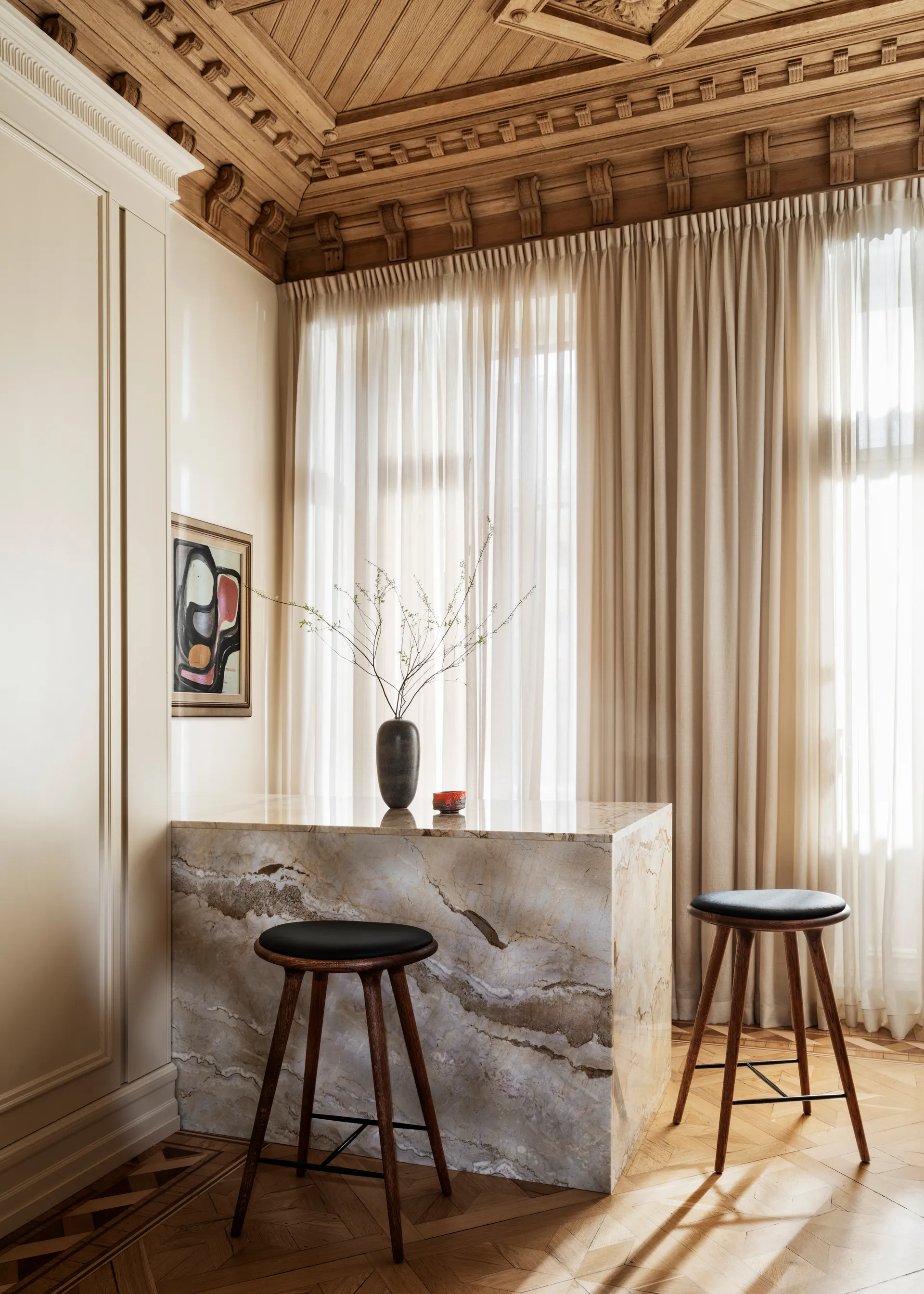 Mater high stool barstool low 69 cm 凳子, leather 黑色, 黑色 stained beech stand Mater