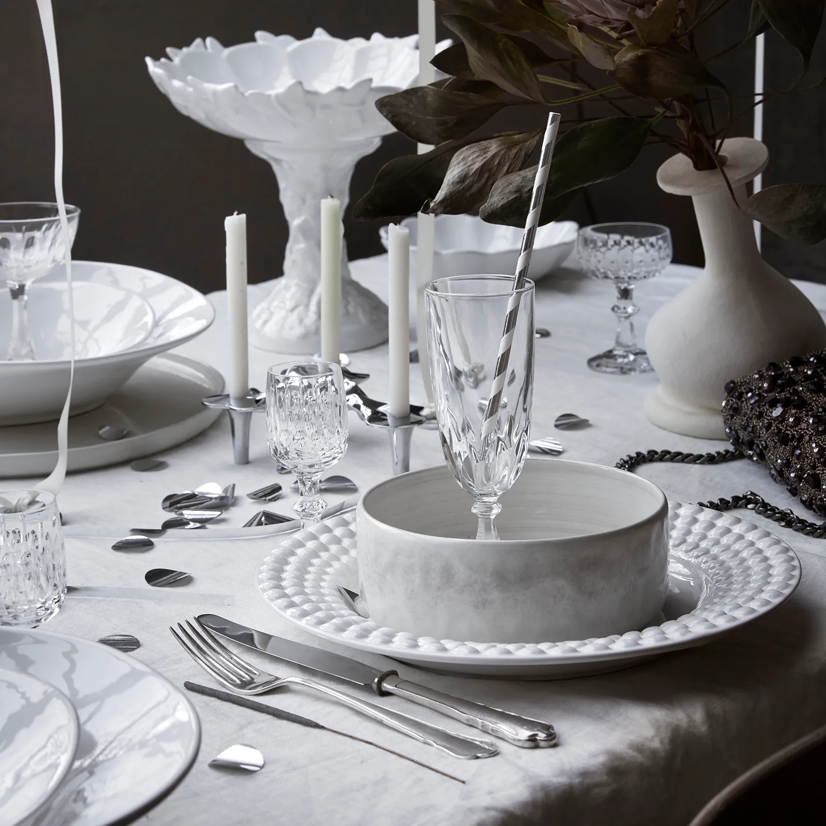 Bubbles 盘子 28 cm, 白色 Mateus