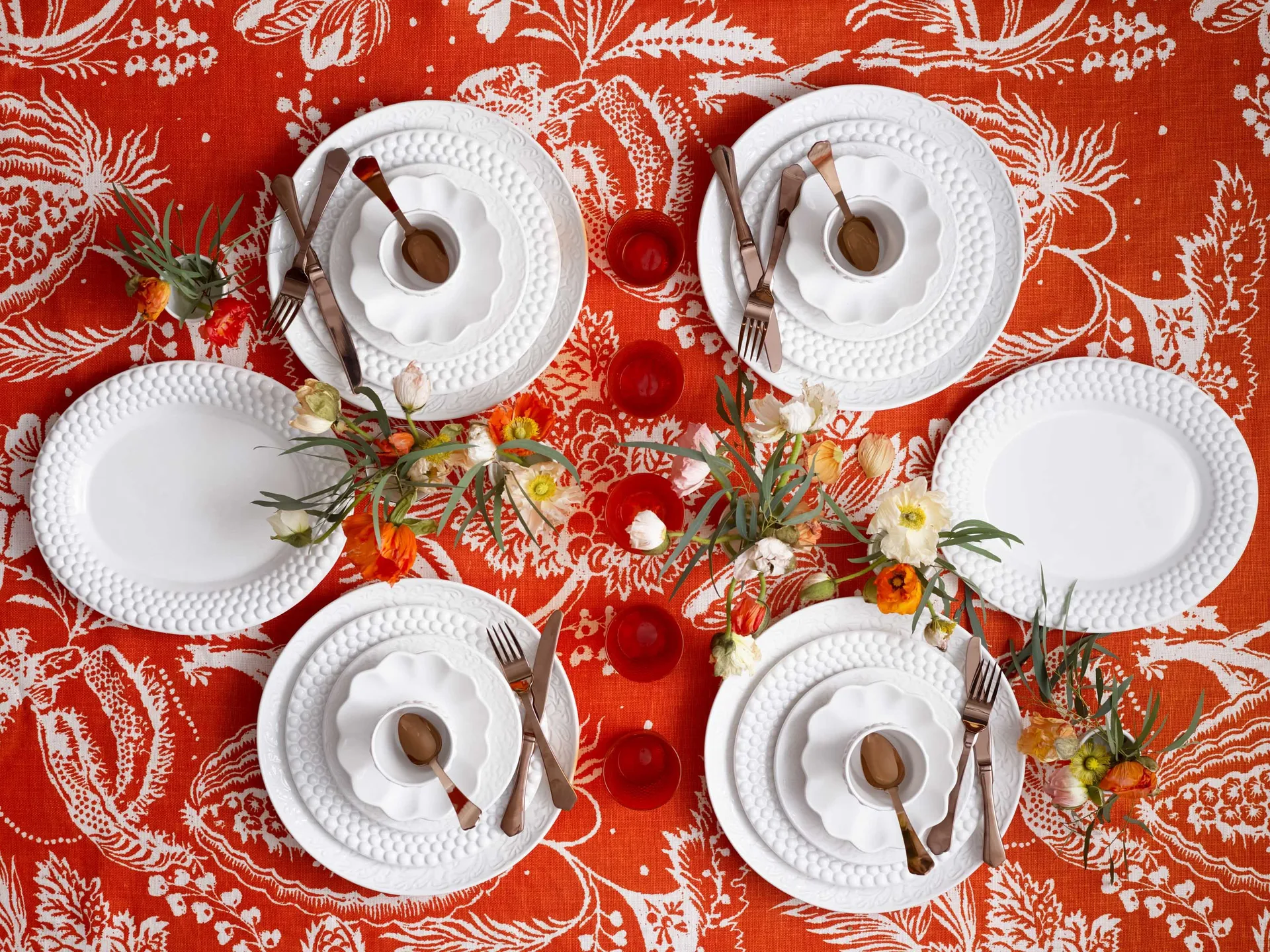 Bubbles oval 碟 35 cm, 白色 Mateus