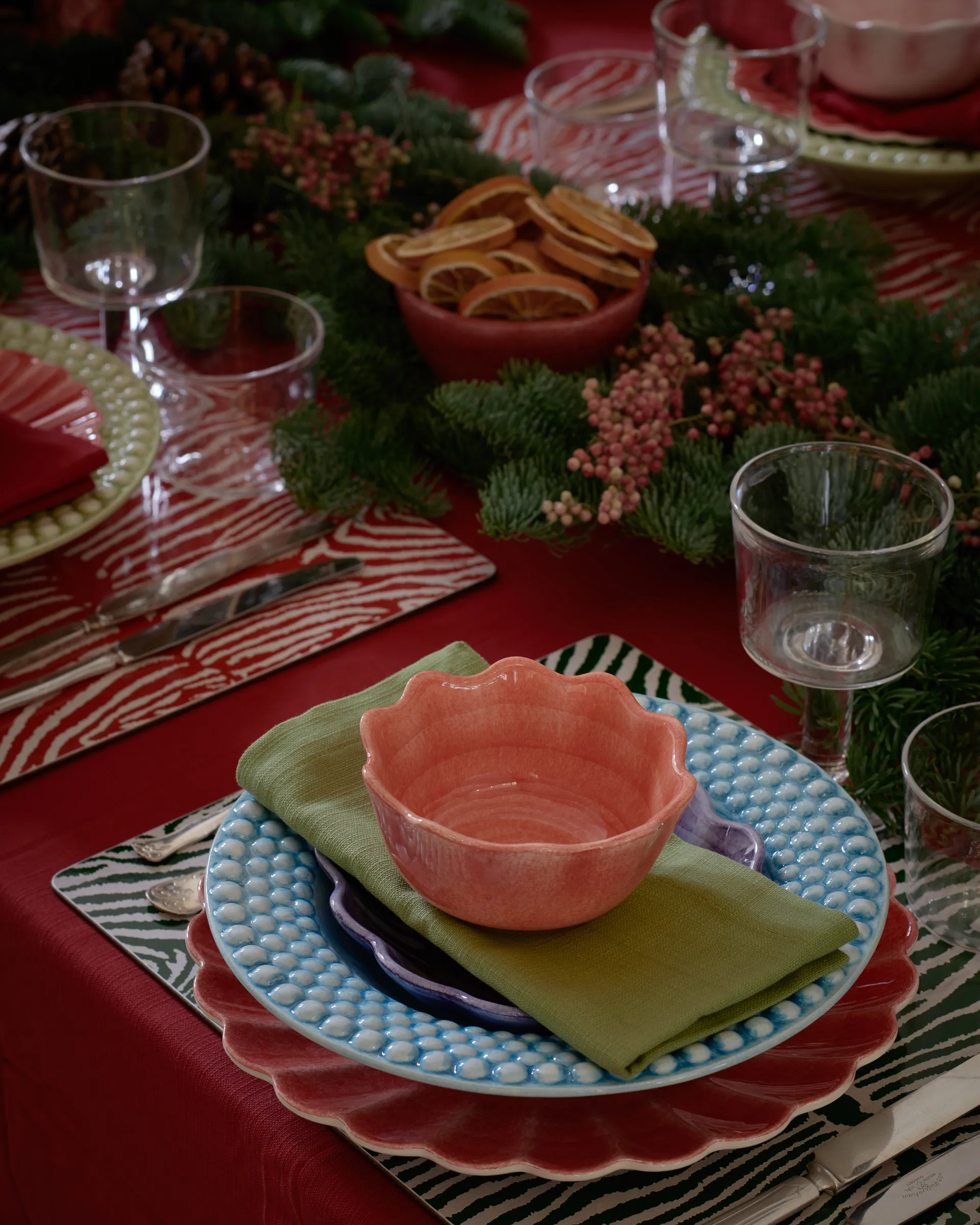 Oyster 盘子 28 cm, 红色 Mateus