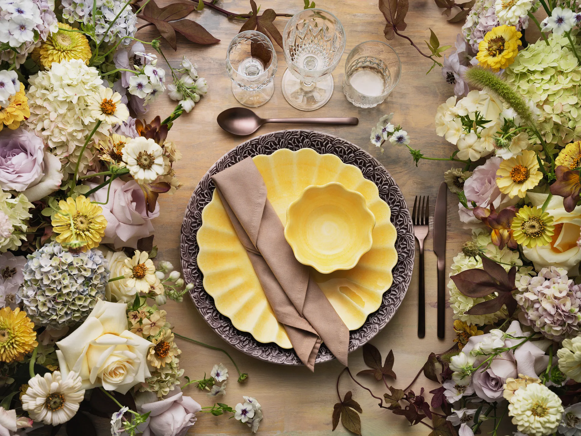 Oyster 盘子 28 cm, 黄色 Mateus