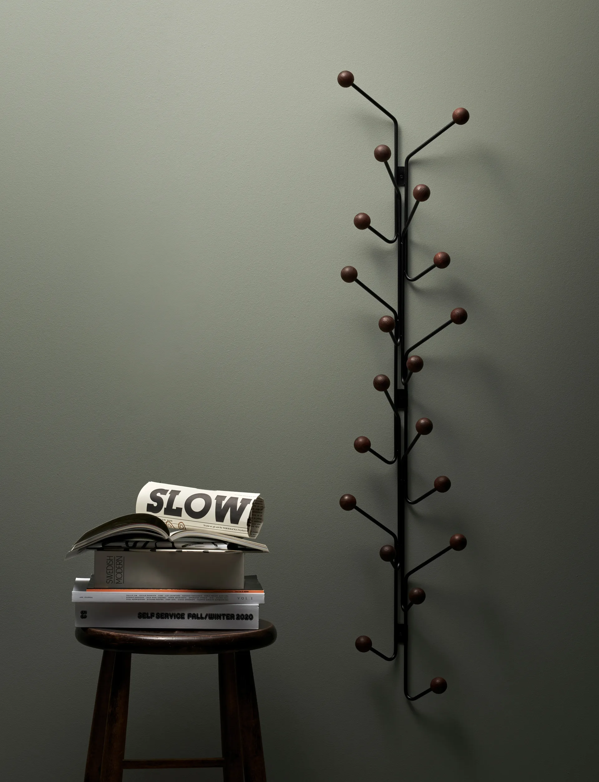 Bill Vertical 衣架/架子, 黑色-dark 棕色 Maze