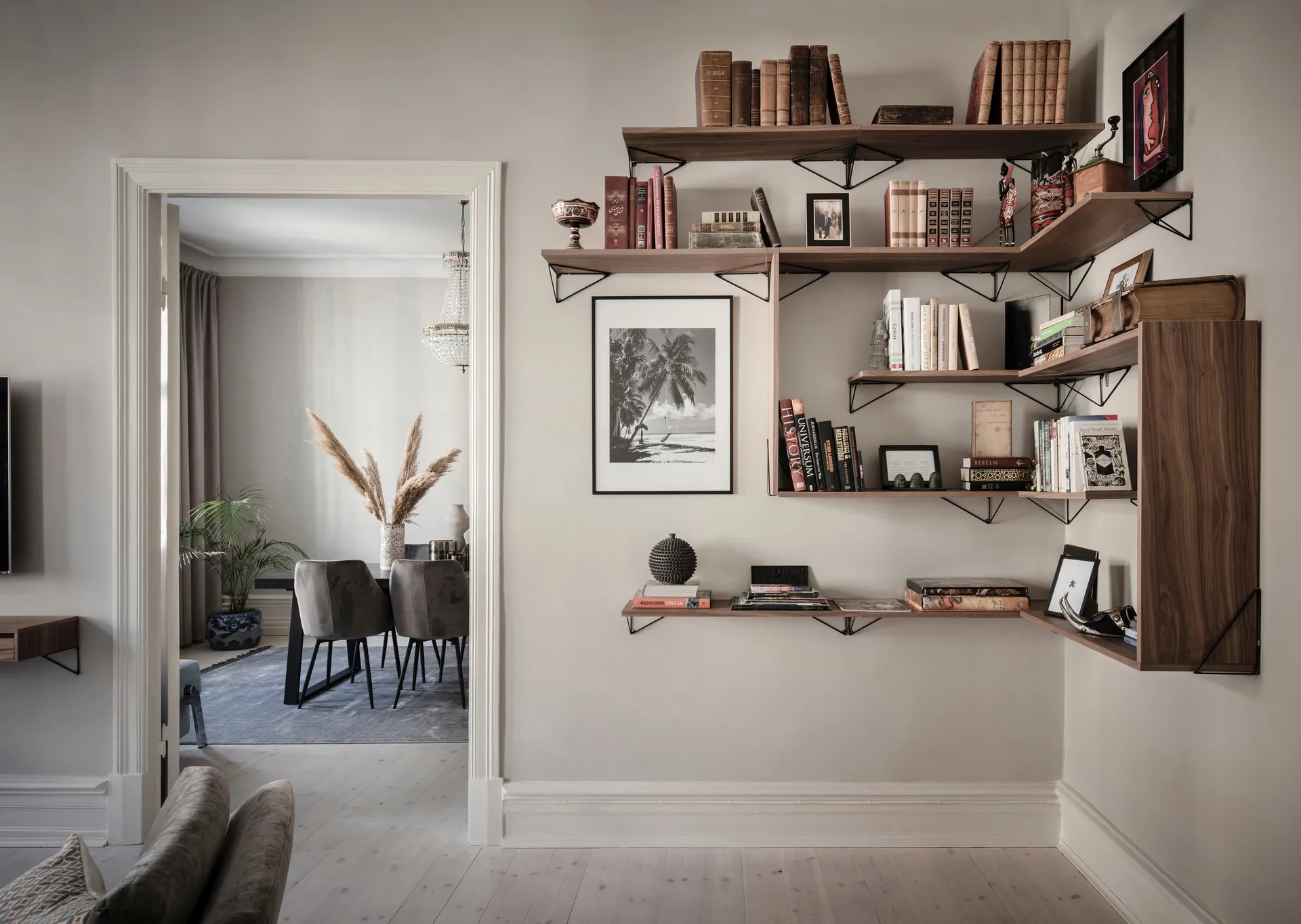 Pythagoras 架子, walnut Maze