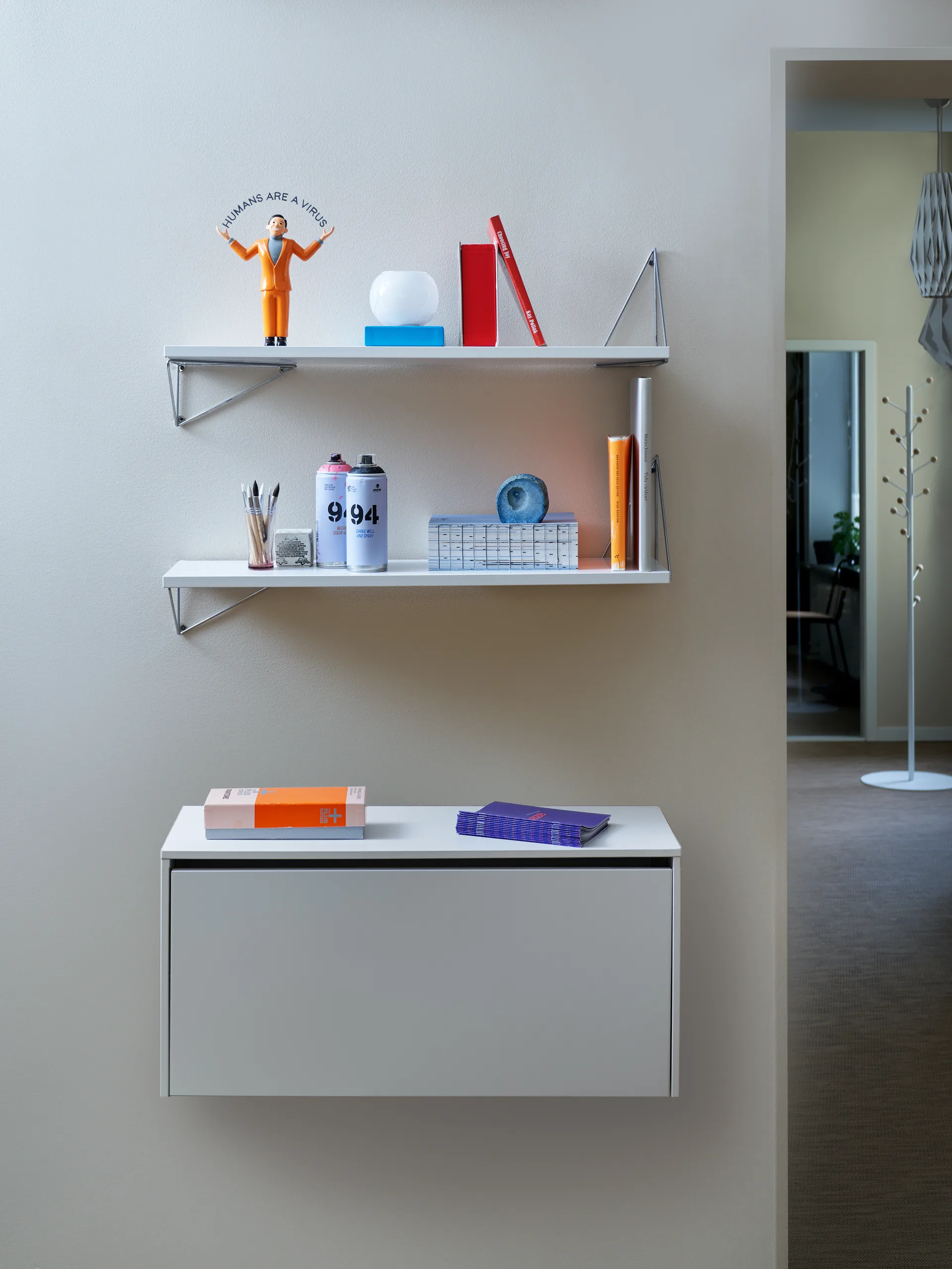 Pythagoras 架子, 白色 Maze