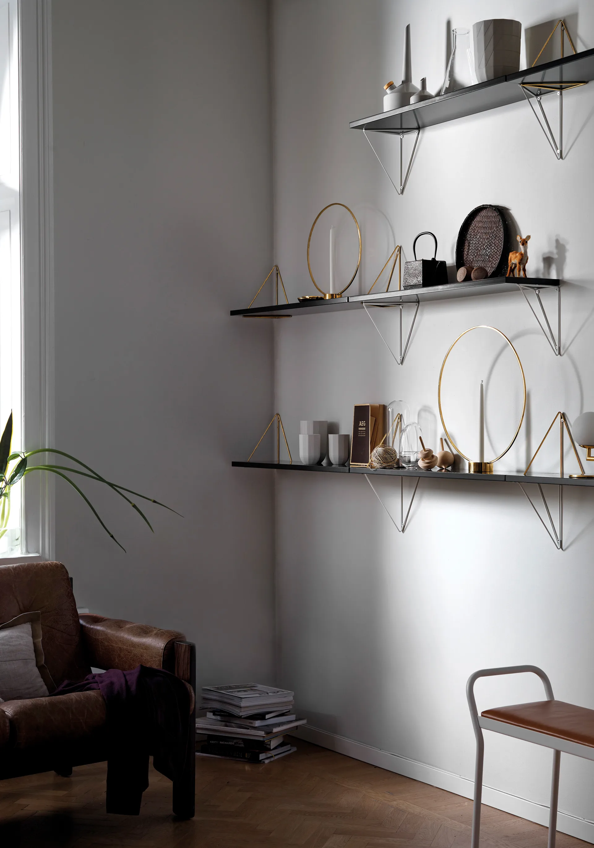 Pythagoras 架子, 黑色 Maze