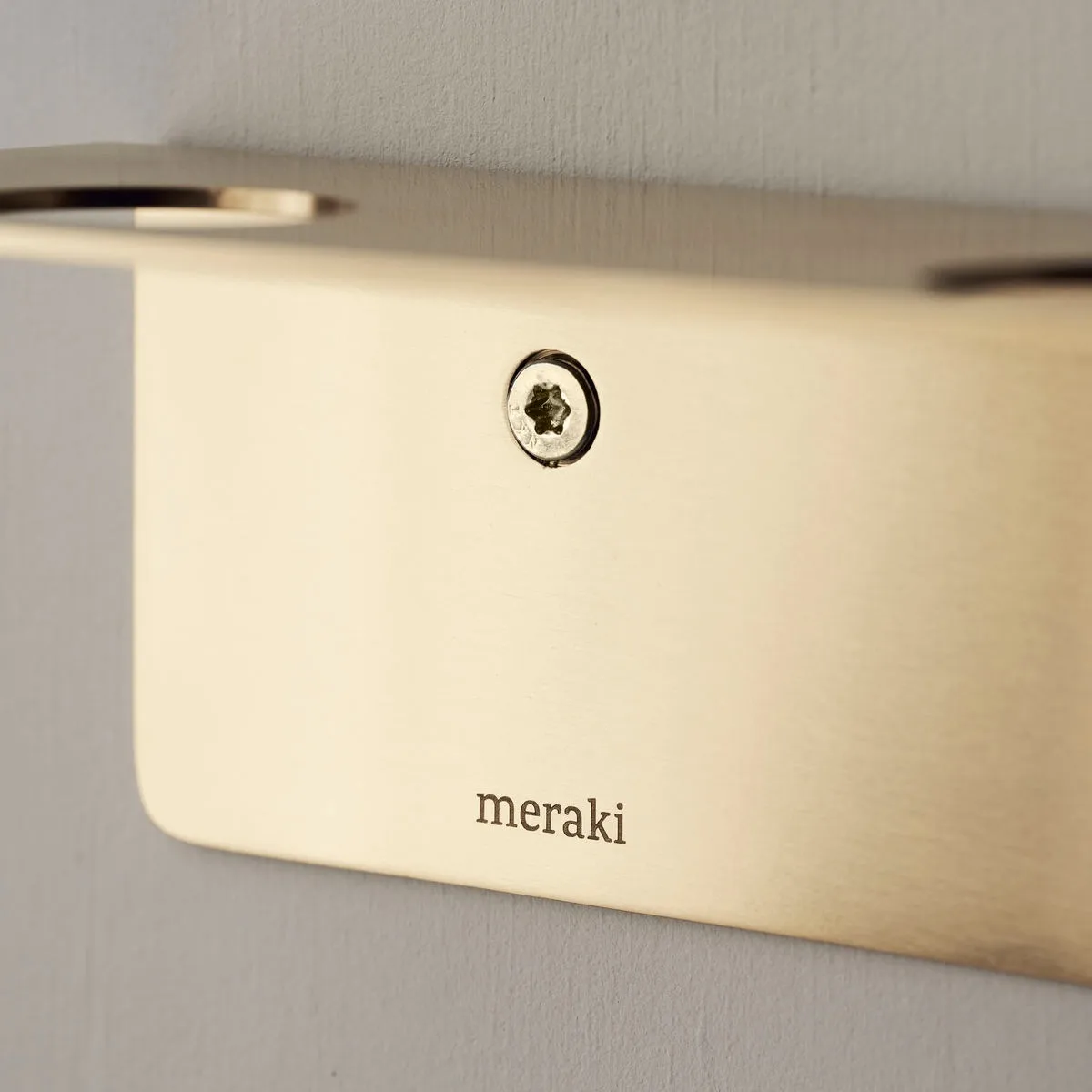 Meraki 带瓶架挂钩置物架, 拉丝黄铜饰面 Meraki