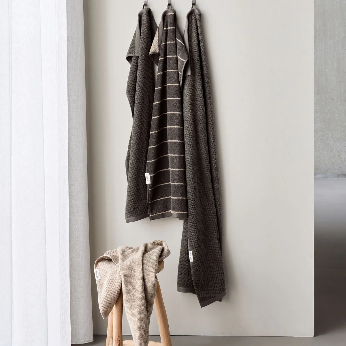 Solid 毛巾 70x140 cm, Army Meraki