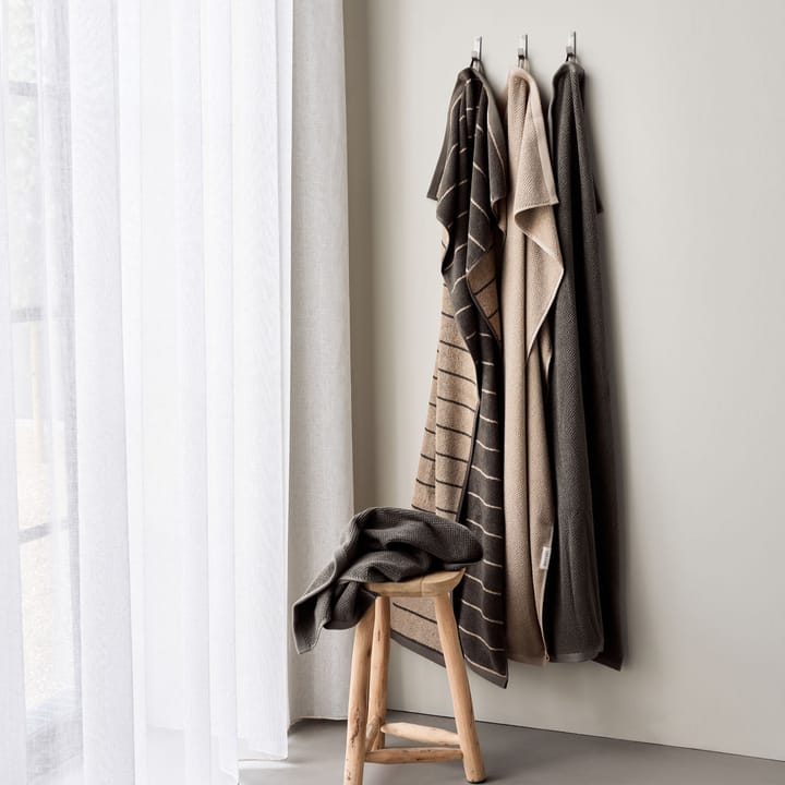 Stripe 毛巾 70x140 cm, Army Meraki