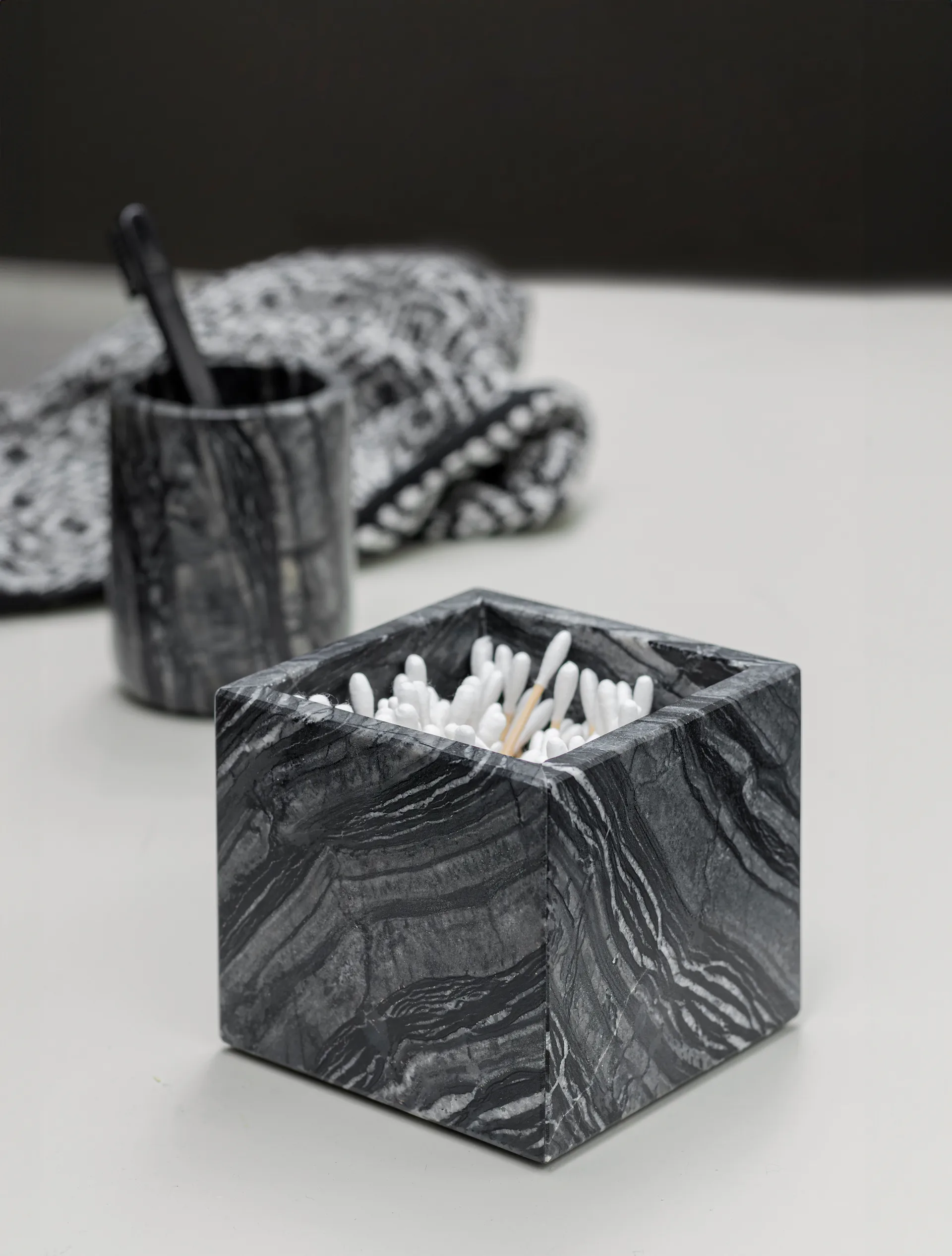 大理石方块8.5x8.5cm, 黑灰色 Mette Ditmer