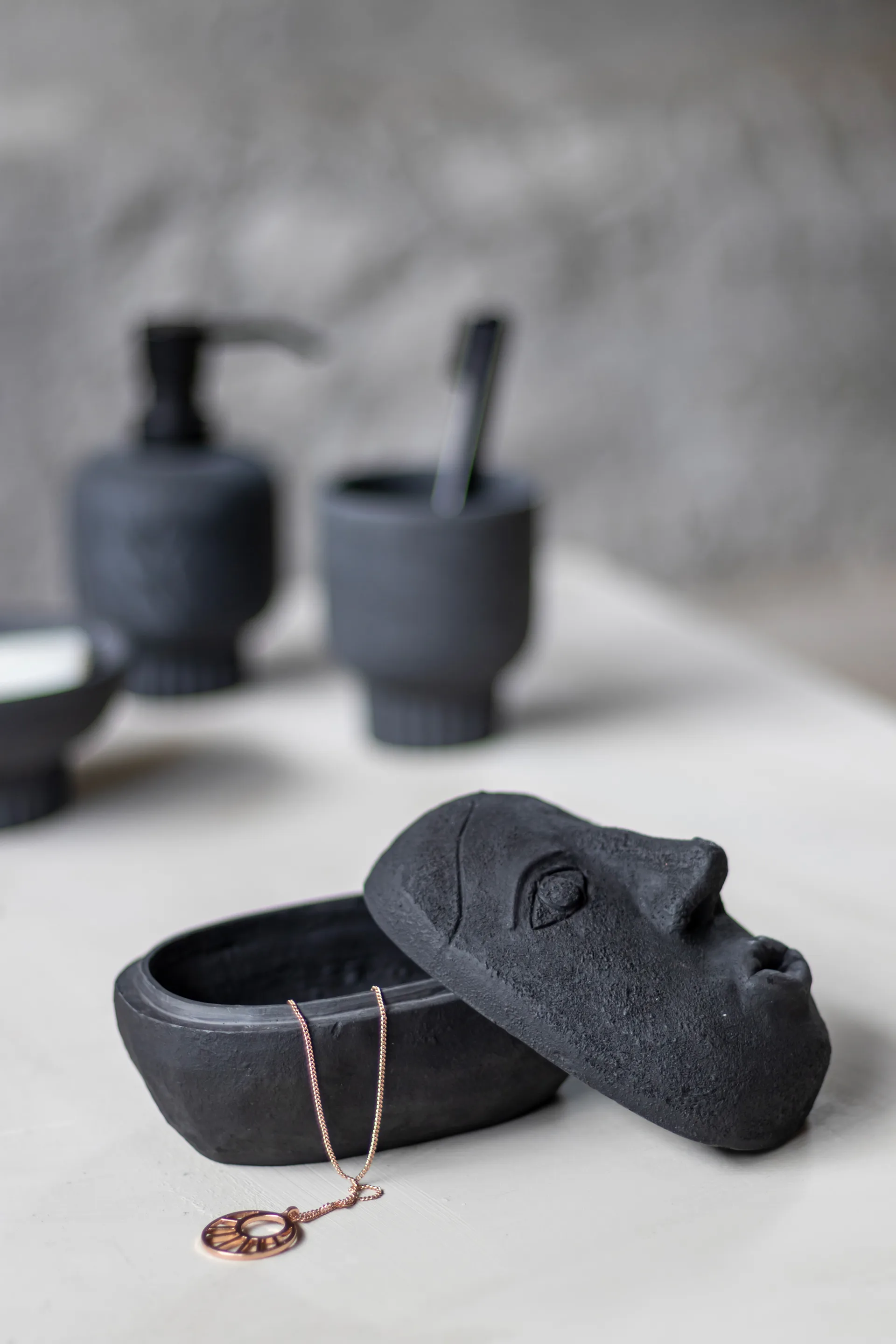 Art piece face jar 9x12 cm, 黑色 Mette Ditmer