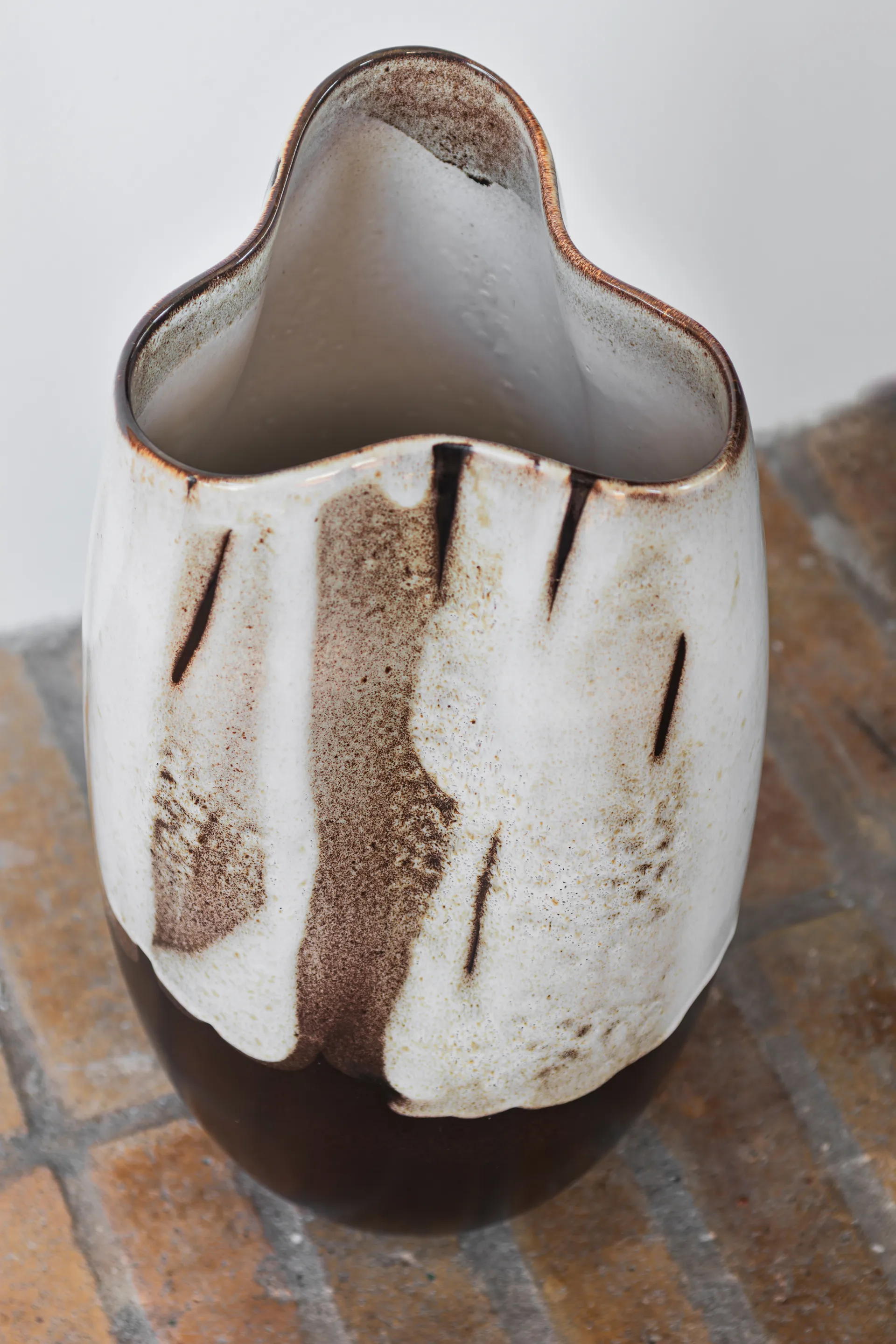 By Hand 大号花瓶 38.5cm, 米白色 Mette Ditmer