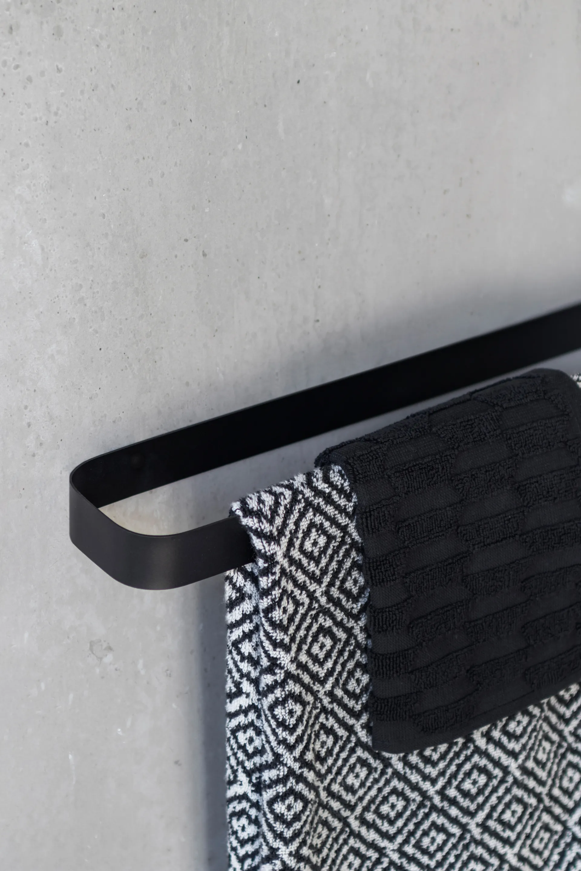 Carry towel hanger 52 cm, 黑色 Mette Ditmer