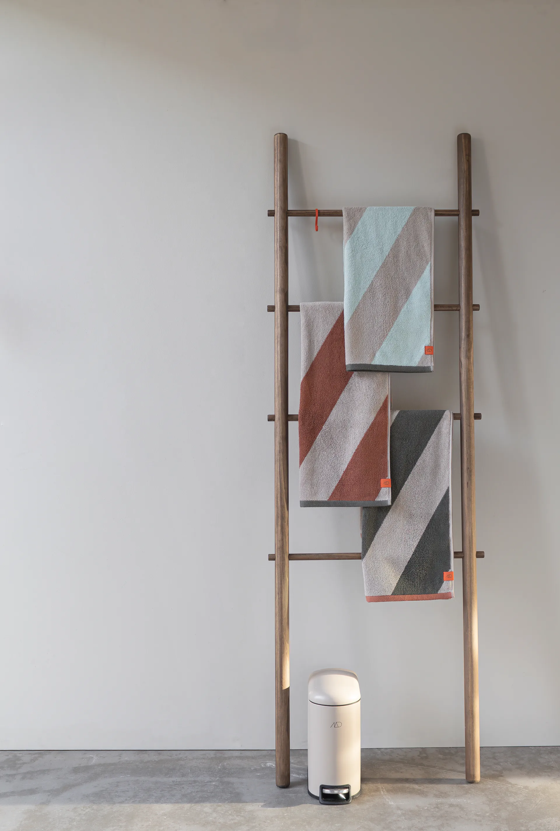 Diagonal 毛巾, Dark 橄榄色, 70x133 cm Mette Ditmer