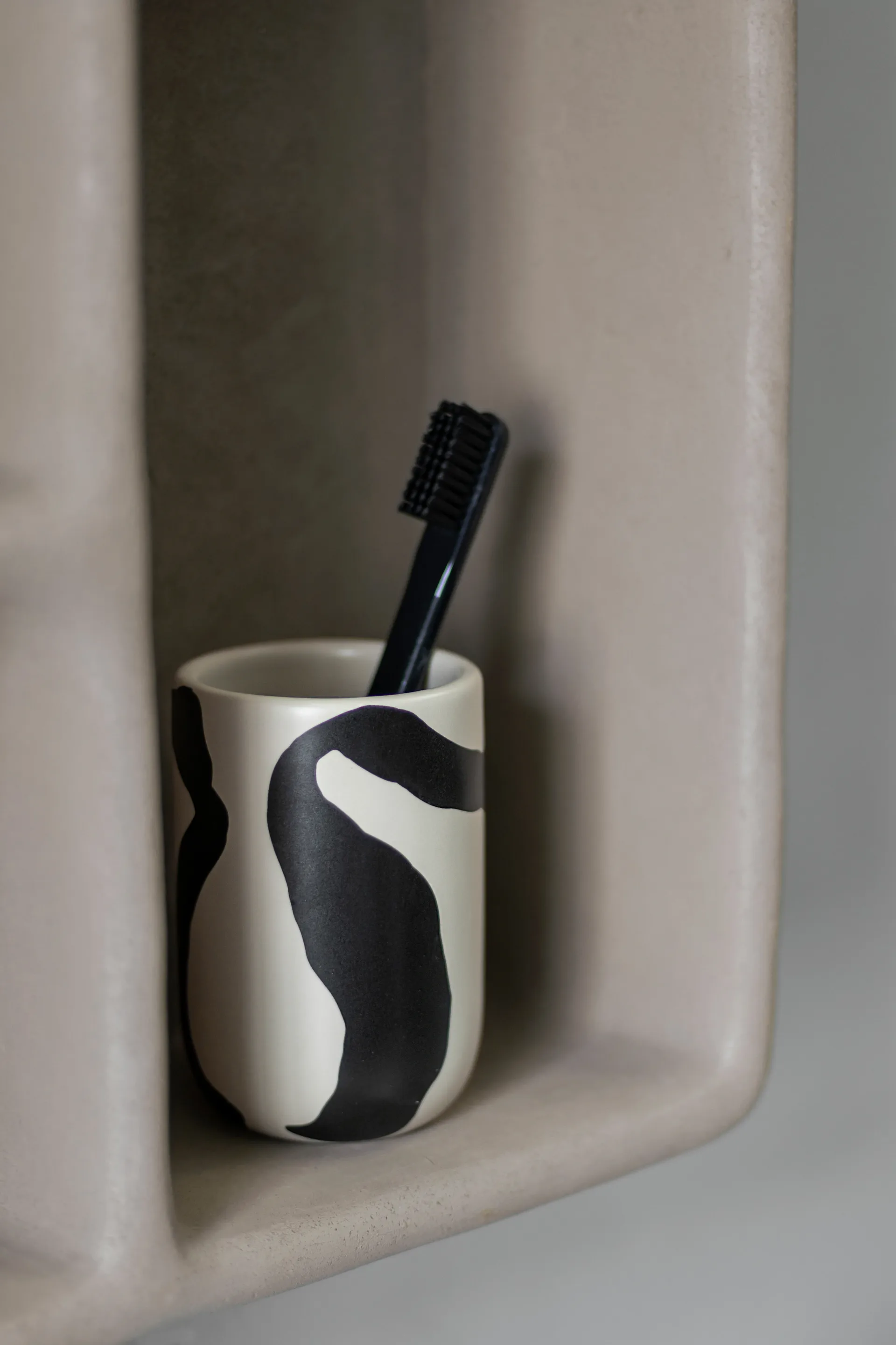 Icon toothbrush holder, Off-白色 Mette Ditmer
