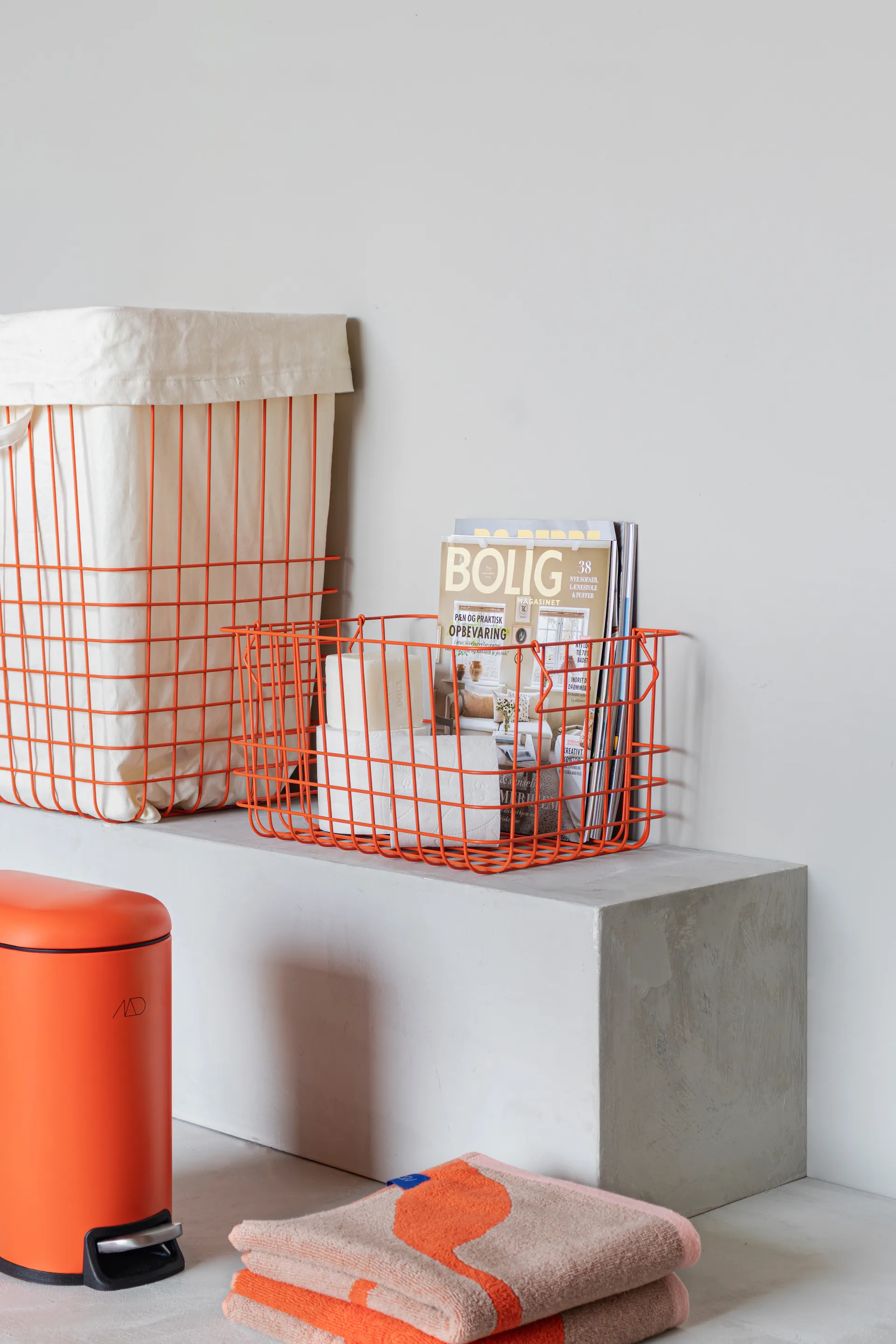 Mini-Walther 脚踏式桶 5 L, 橙色 Mette Ditmer