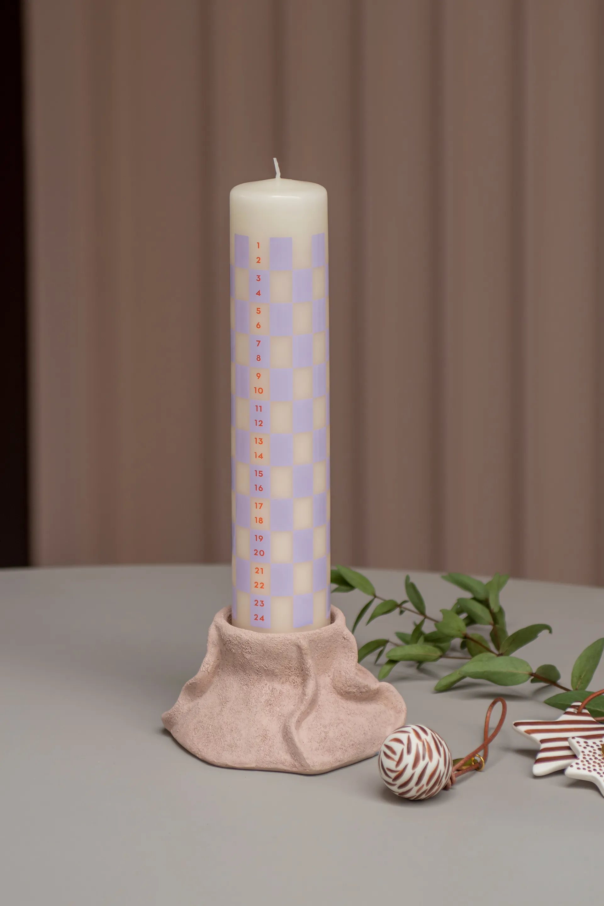 Twentyfour advent 蜡烛 25 cm, Light lilac Mette Ditmer