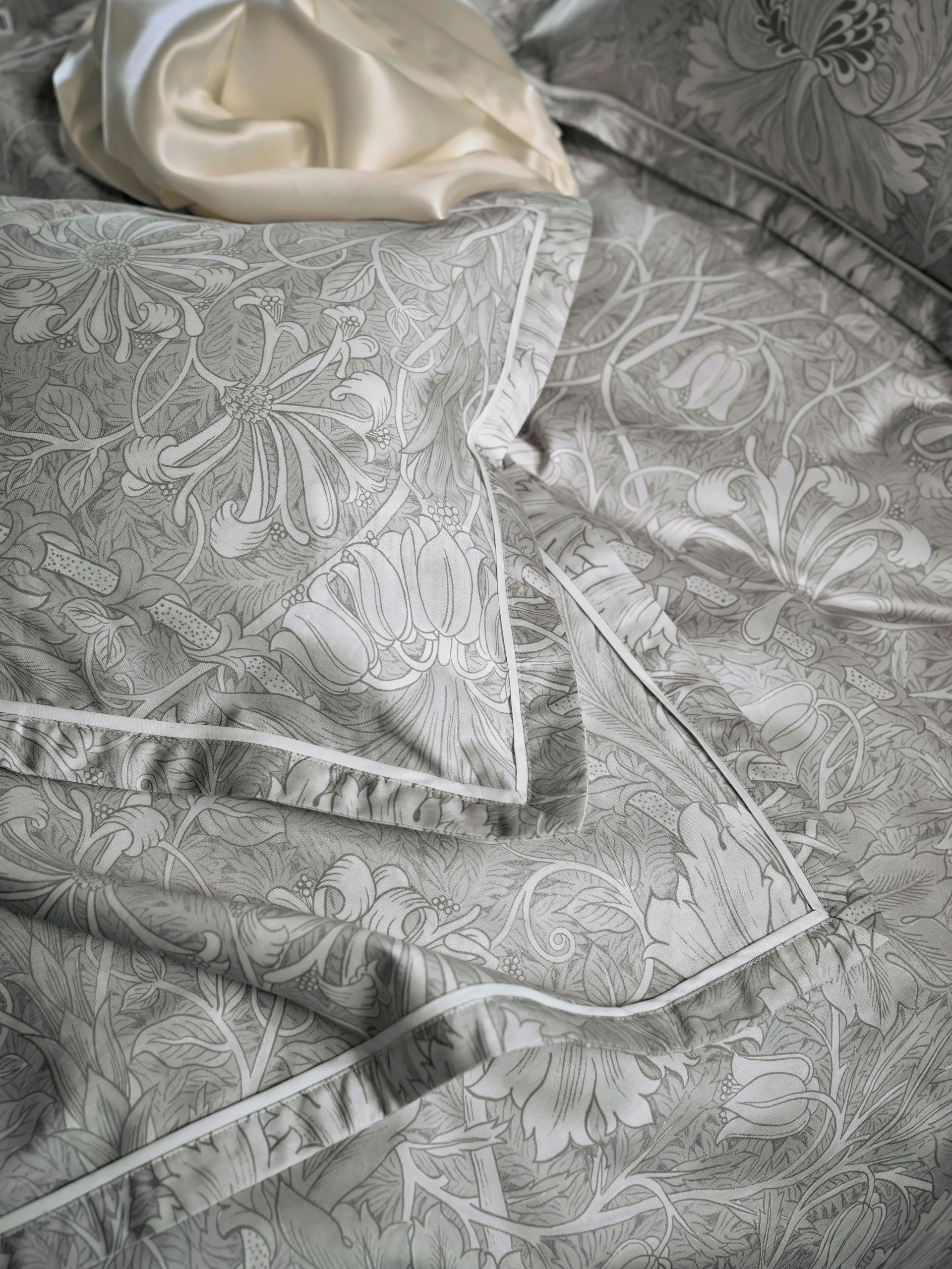 Honeysuckle & Tulip 被套, Grey, 150x210 cm Mille Notti
