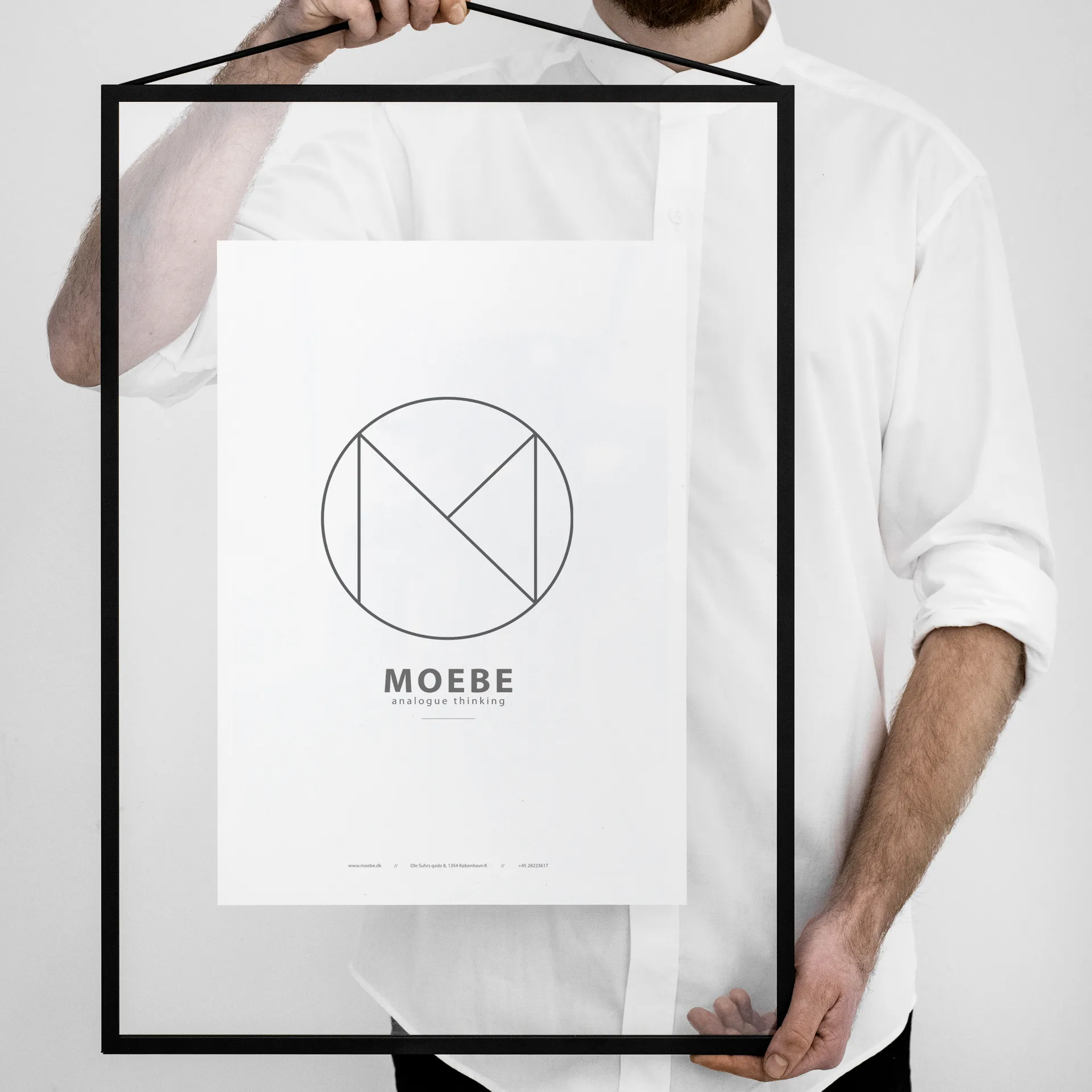 Moebe A2 画框, 黑色 MOEBE
