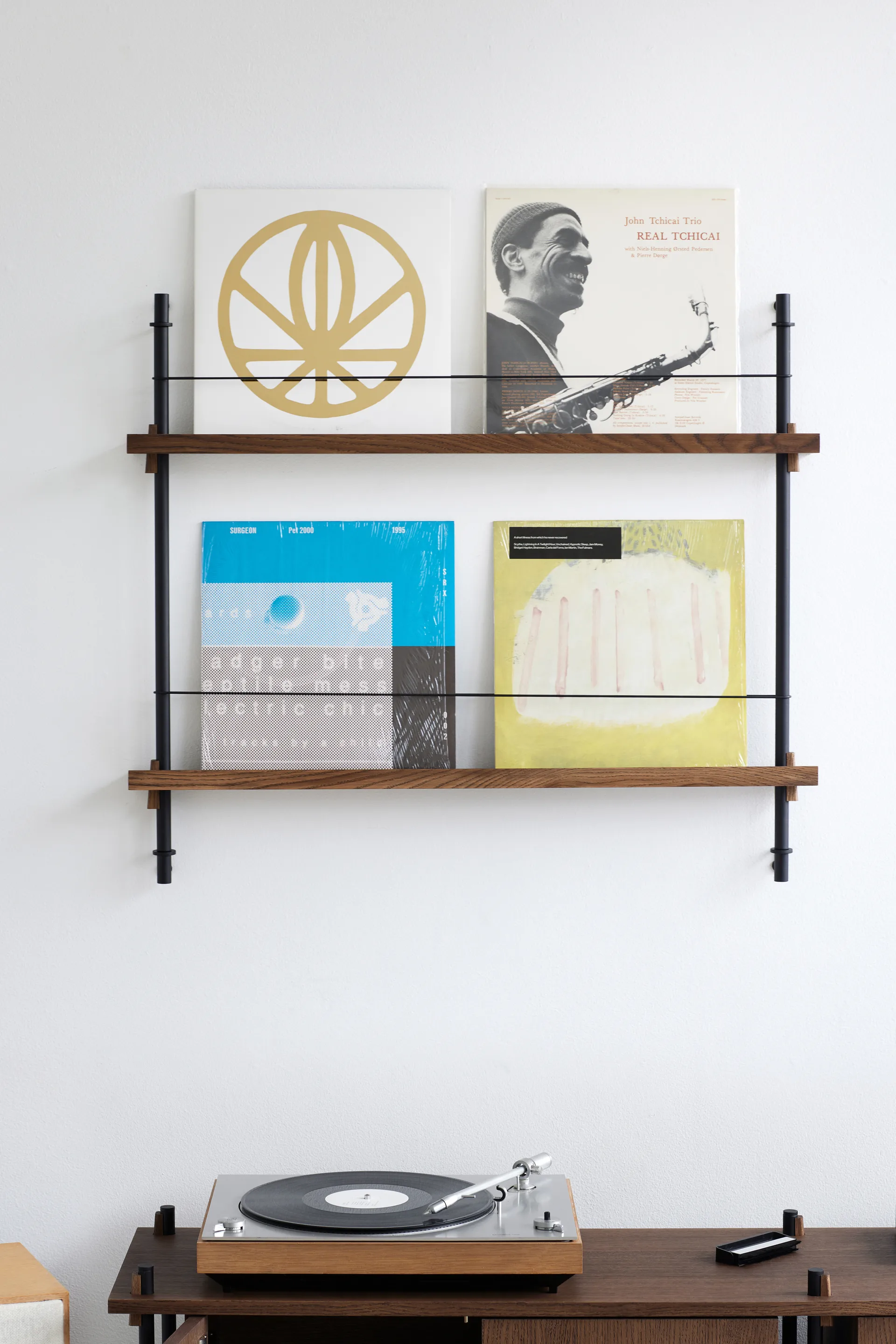 Moebe magazine rack, Smoked 自然木色-灰色 MOEBE