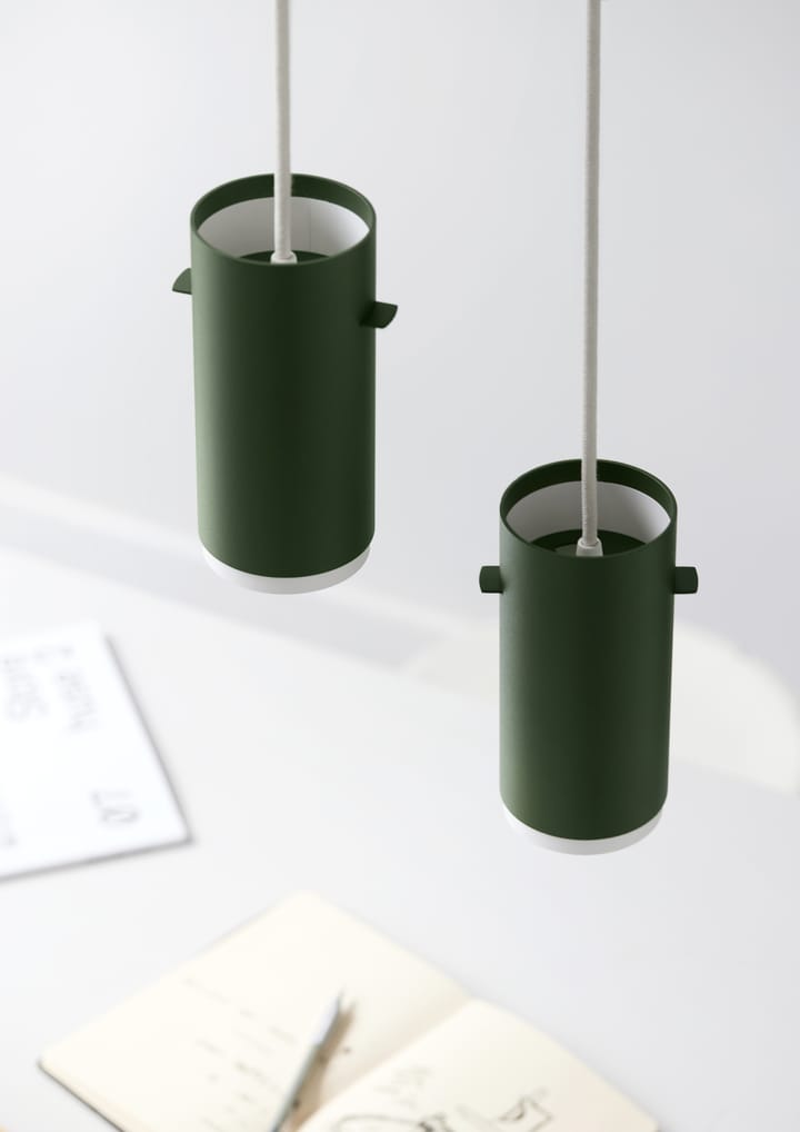 Moebe Tube 吊灯 小 Ø8 cm, Pine 调和绿 MOEBE