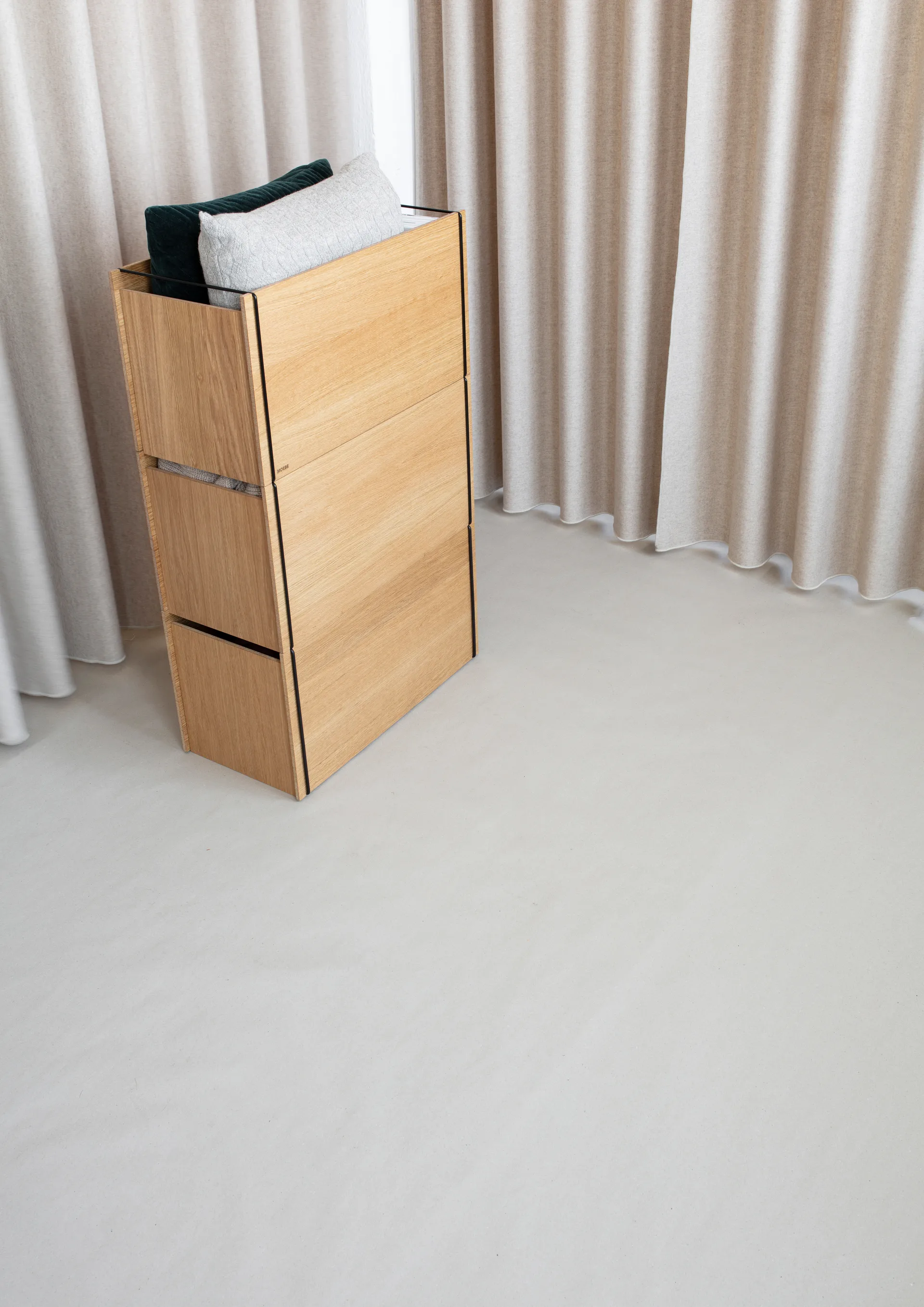 储物箱 oak 33x60 cm, Wood. black MOEBE