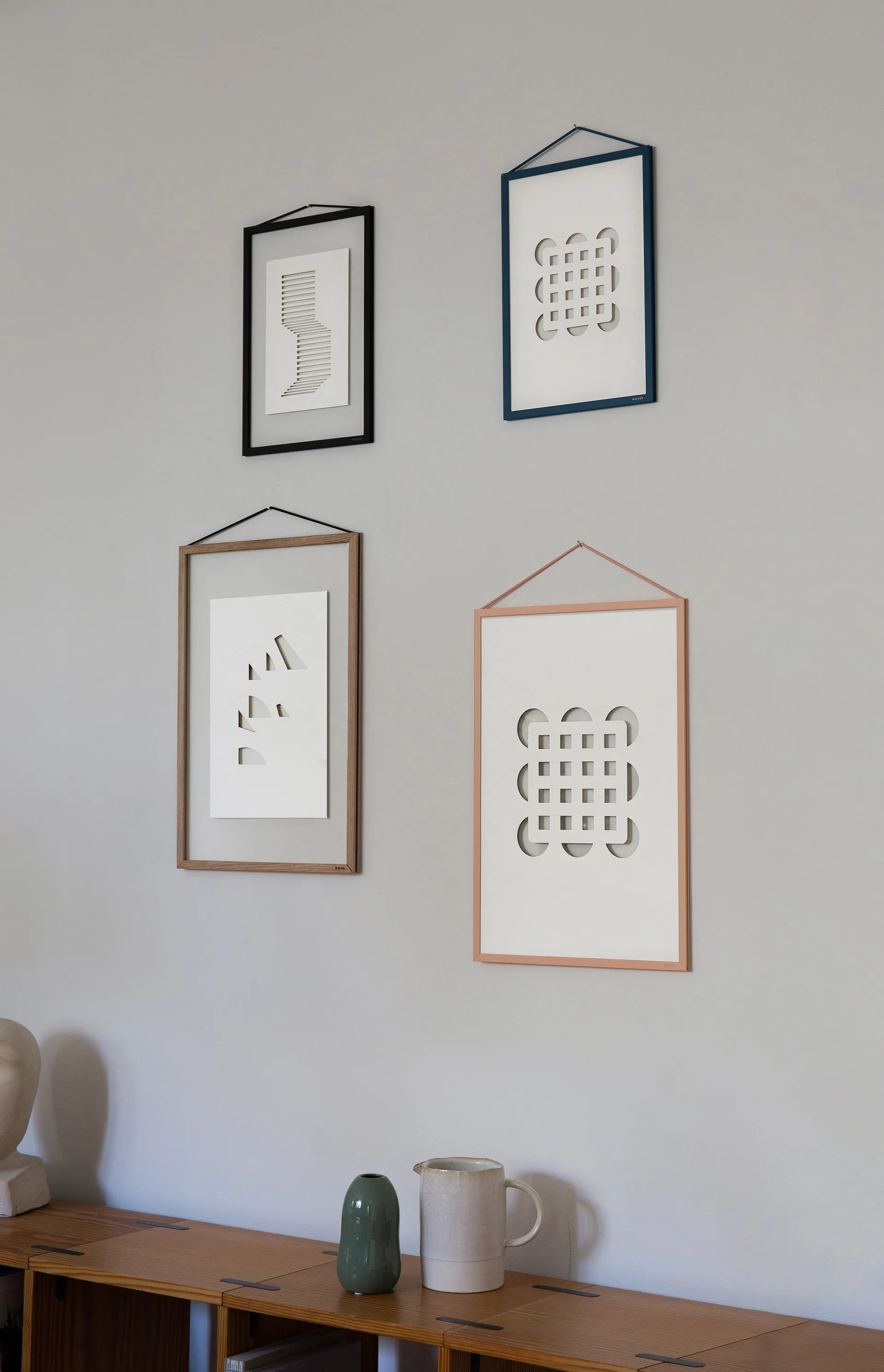 Relief 艺术品 circles & squares 29.7x42 cm, Off White MOEBE