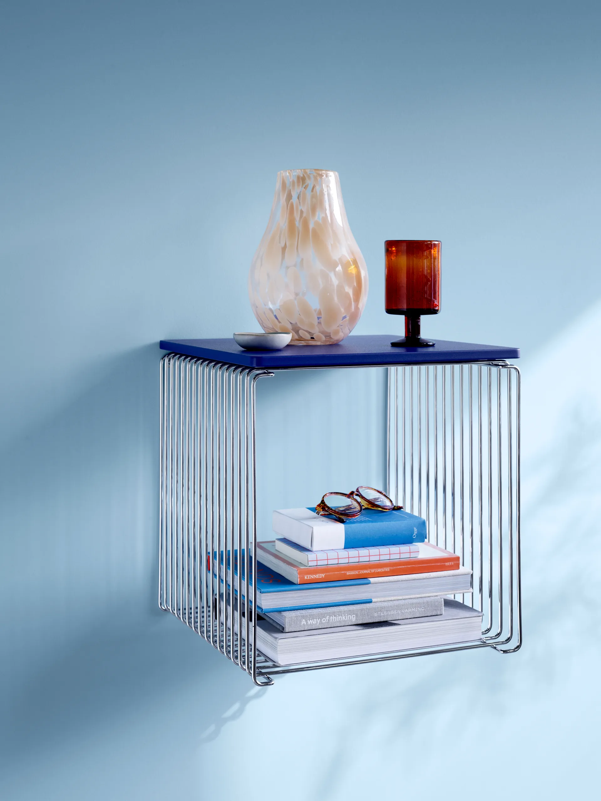 Panton Wire 架子 33x34.8 cm, Monarch Montana