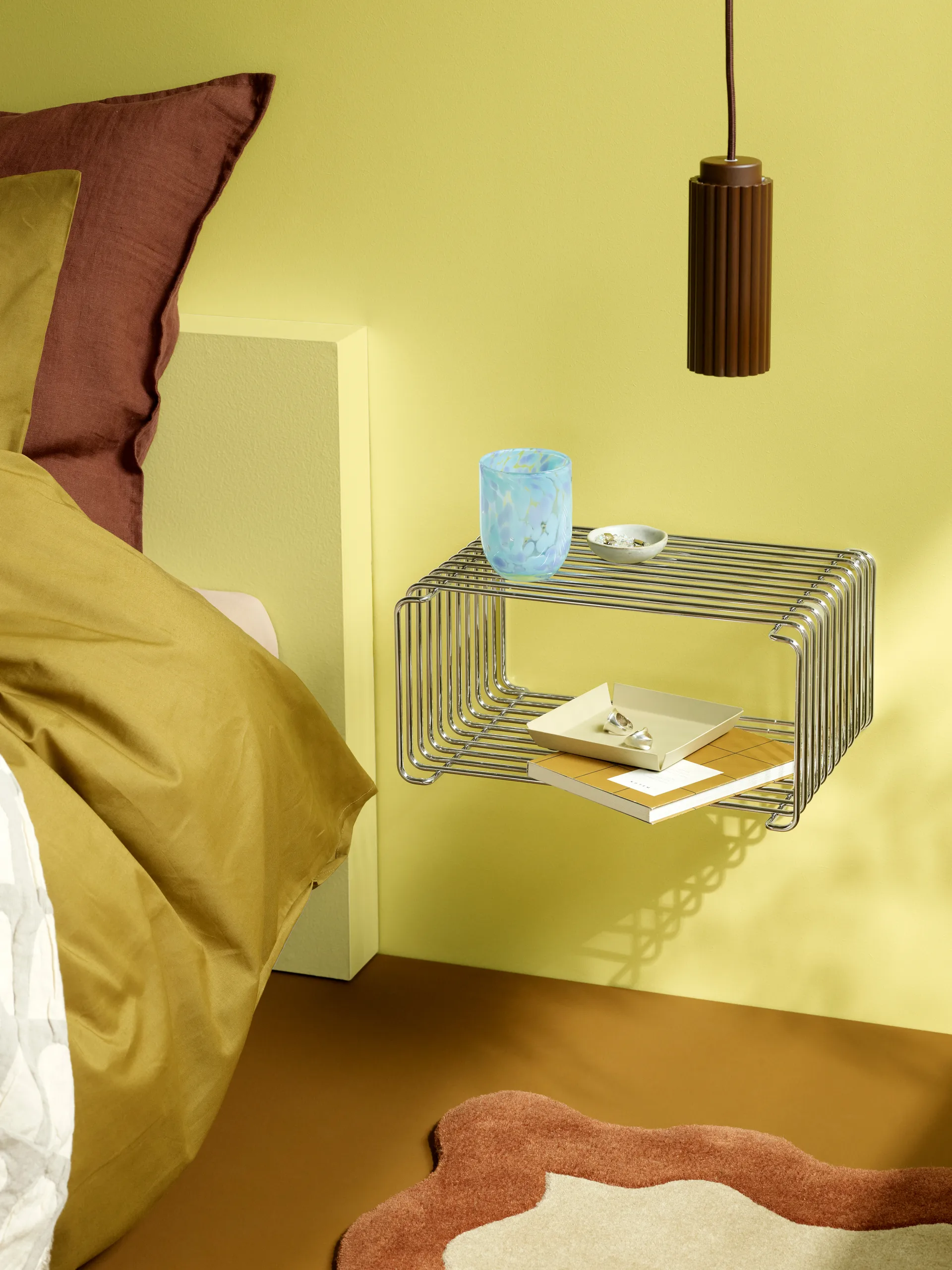 Panton Wire Half Height 架子 34.8x17.2x25.7 cm, Chrome Montana