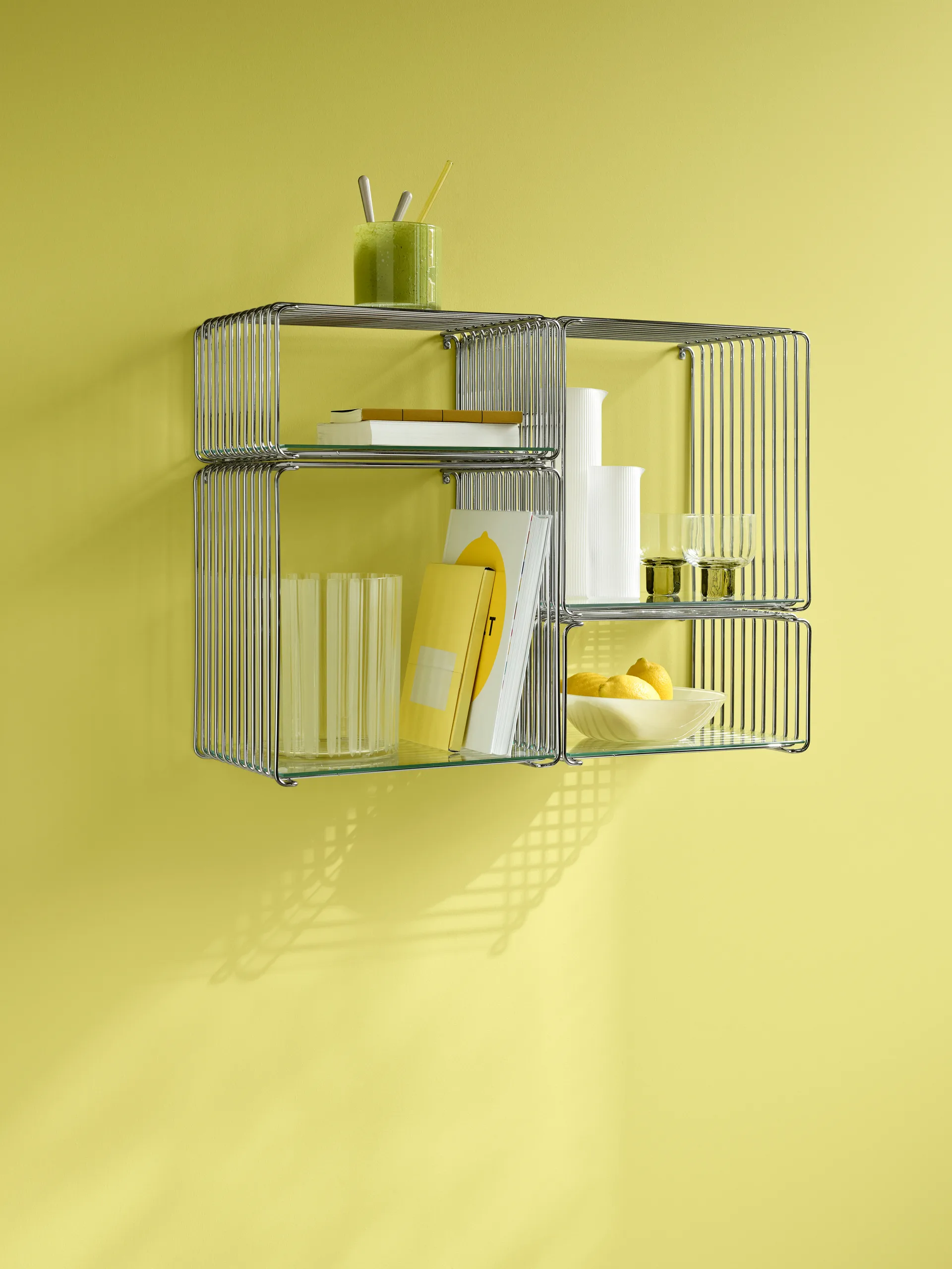 Panton Wire Half Height 架子 34.8x17.2x25.7 cm, Chrome Montana