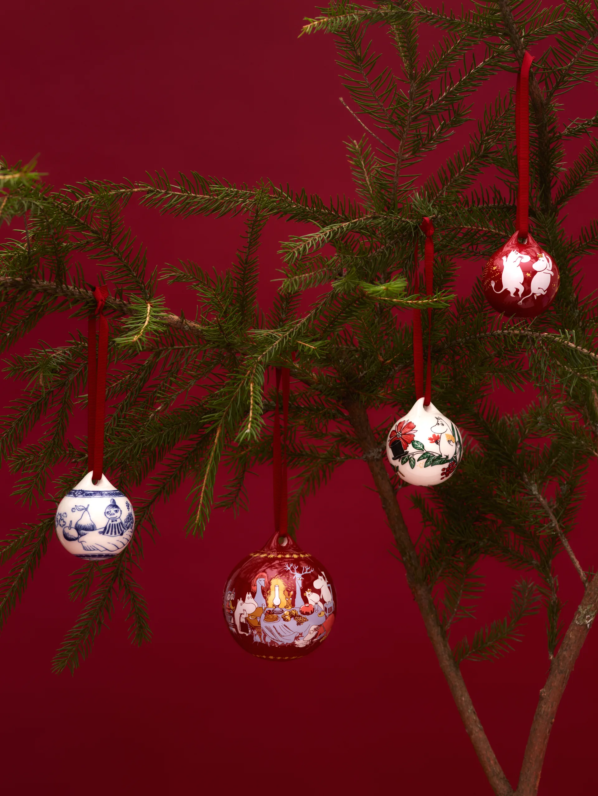 姆明 annual ball Ø8 cm, 2025, Festive moments Moomin Arabia