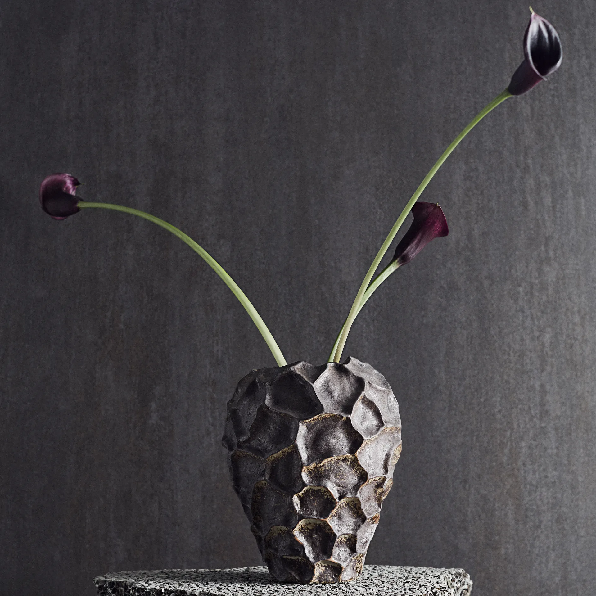 Soil 花瓶 21.5cm, 巧克力色 MUUBS